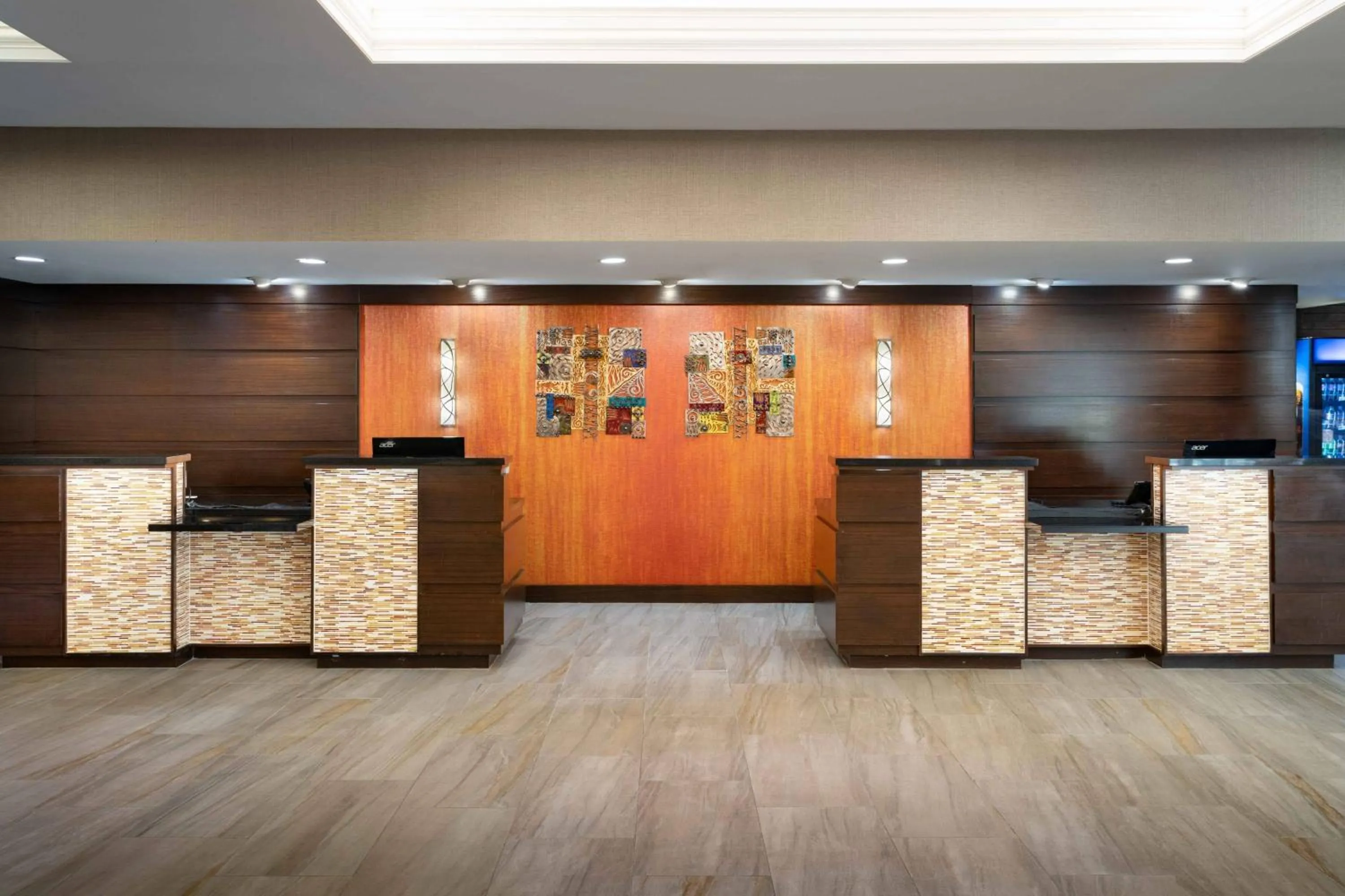 Lobby or reception in Marriott Minneapolis Airport