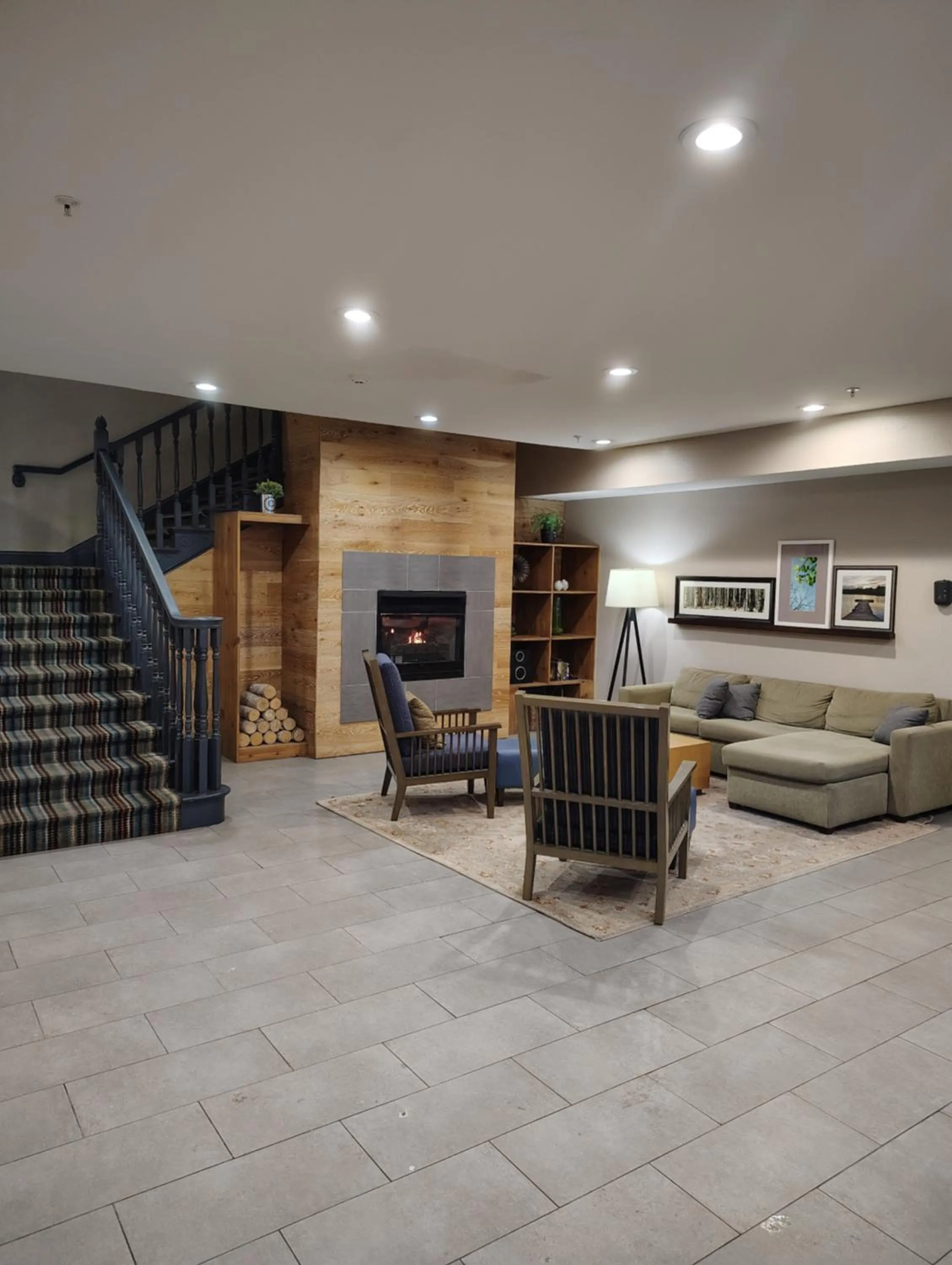 Country Inn & Suites by Radisson, Indianapolis South, IN