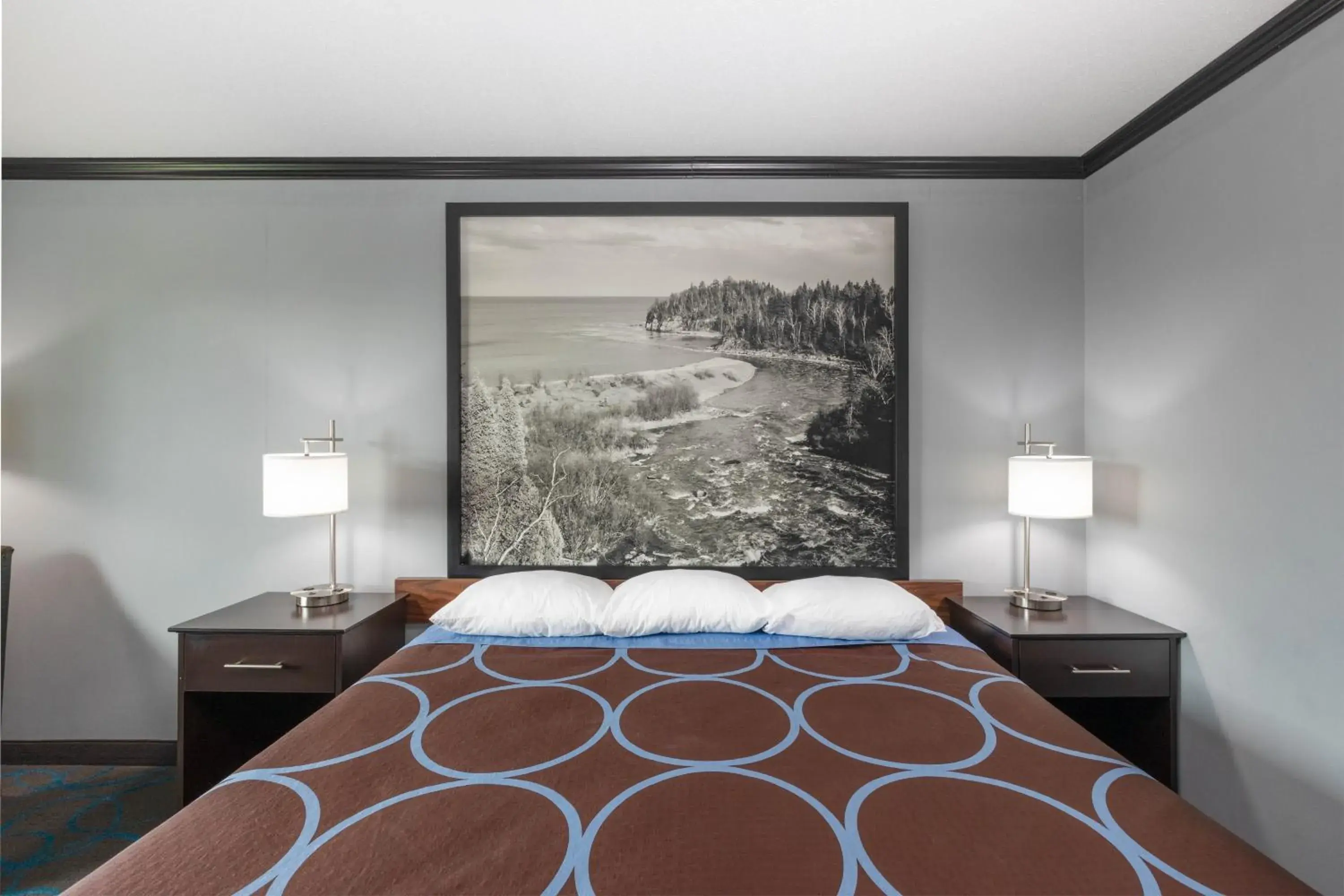 Bed in Super 8 by Wyndham Duluth Bed in Super 8 by Wyndham Duluth