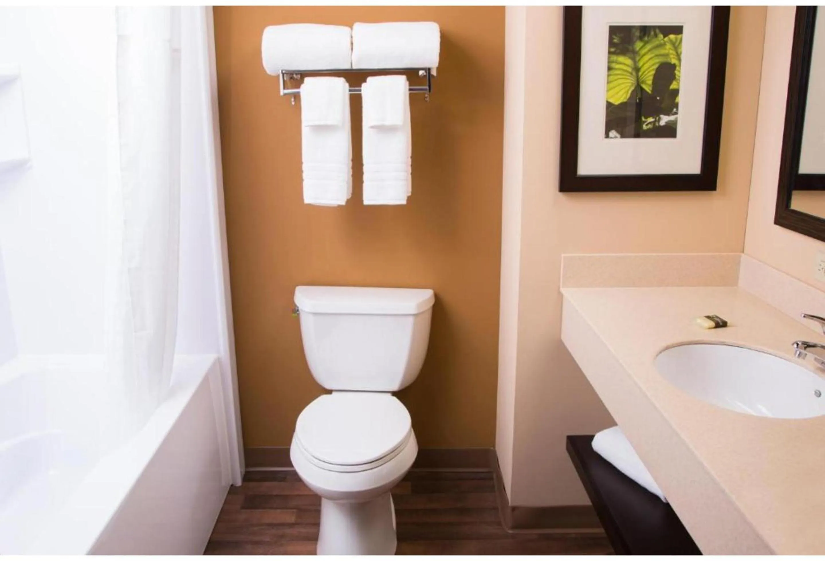 Bathroom in Studio 6 Indianapolis, IN - North Carmel