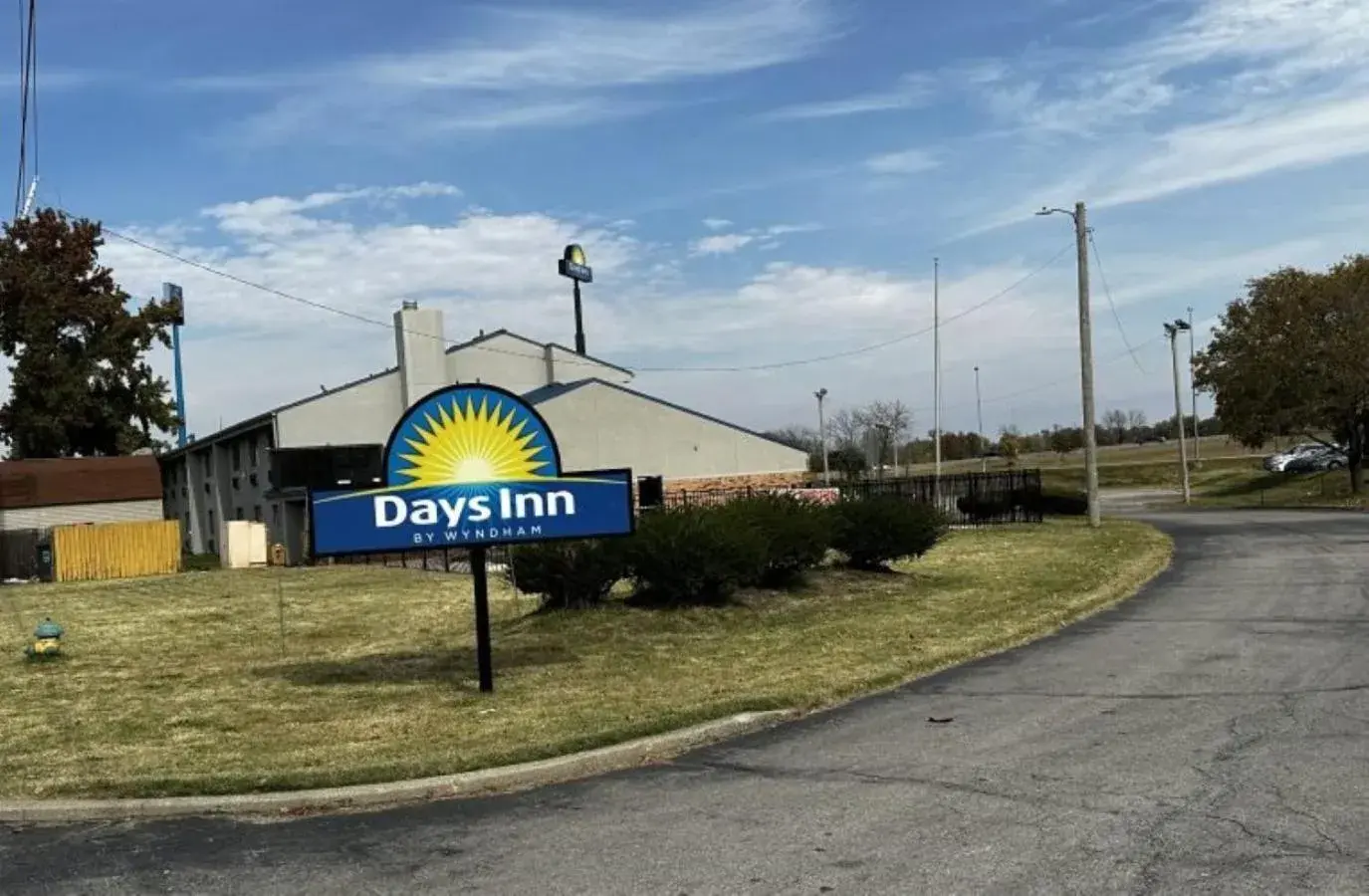 Days Inn & Suites by Wyndham Caseyville Days Inn & Suites by Wyndham Caseyville