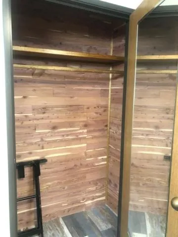 Property building in THE BRANSINN Entertainment District