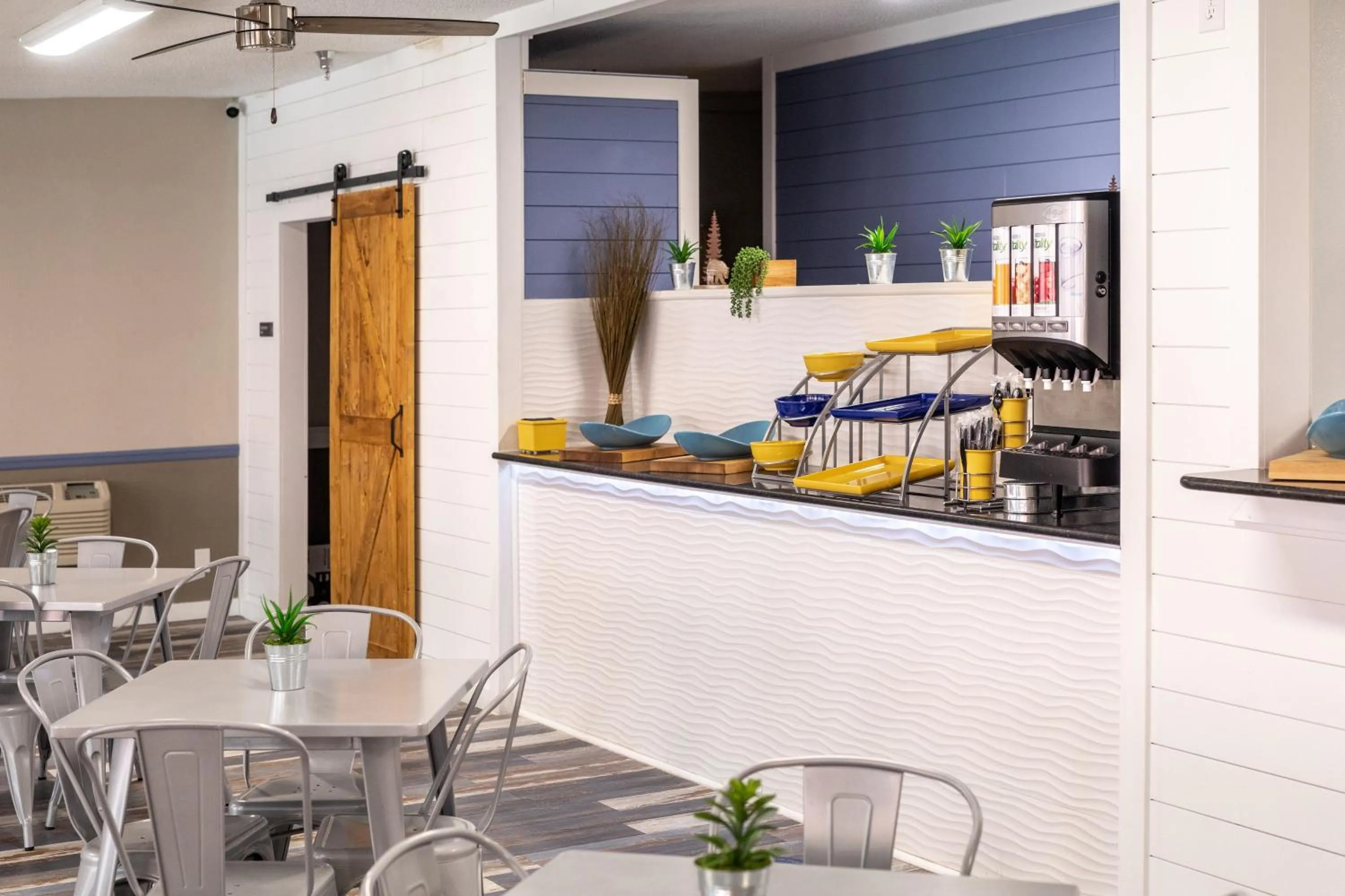 Breakfast in THE BRANSINN Entertainment District