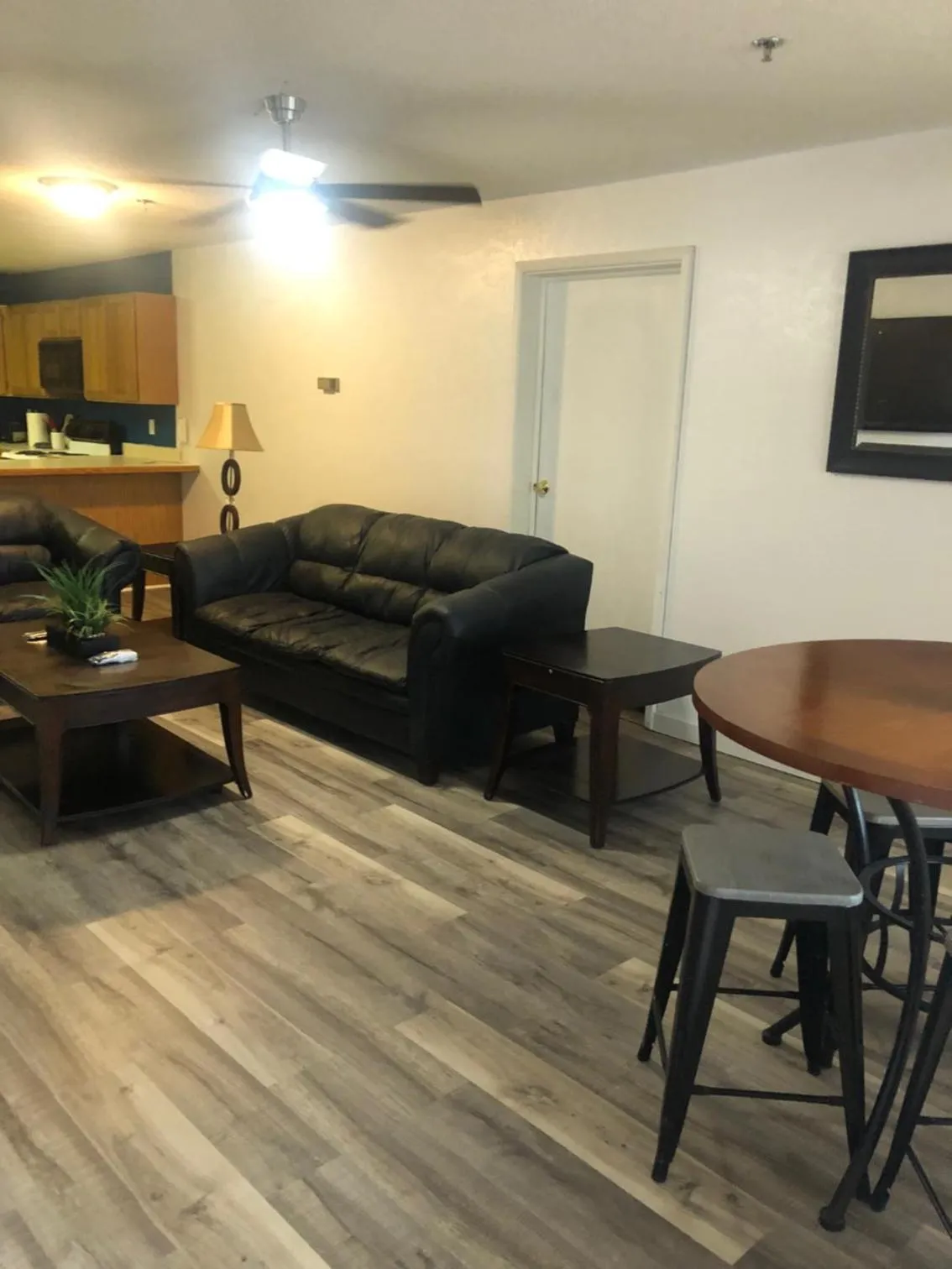 Living room in THE BRANSINN Entertainment District