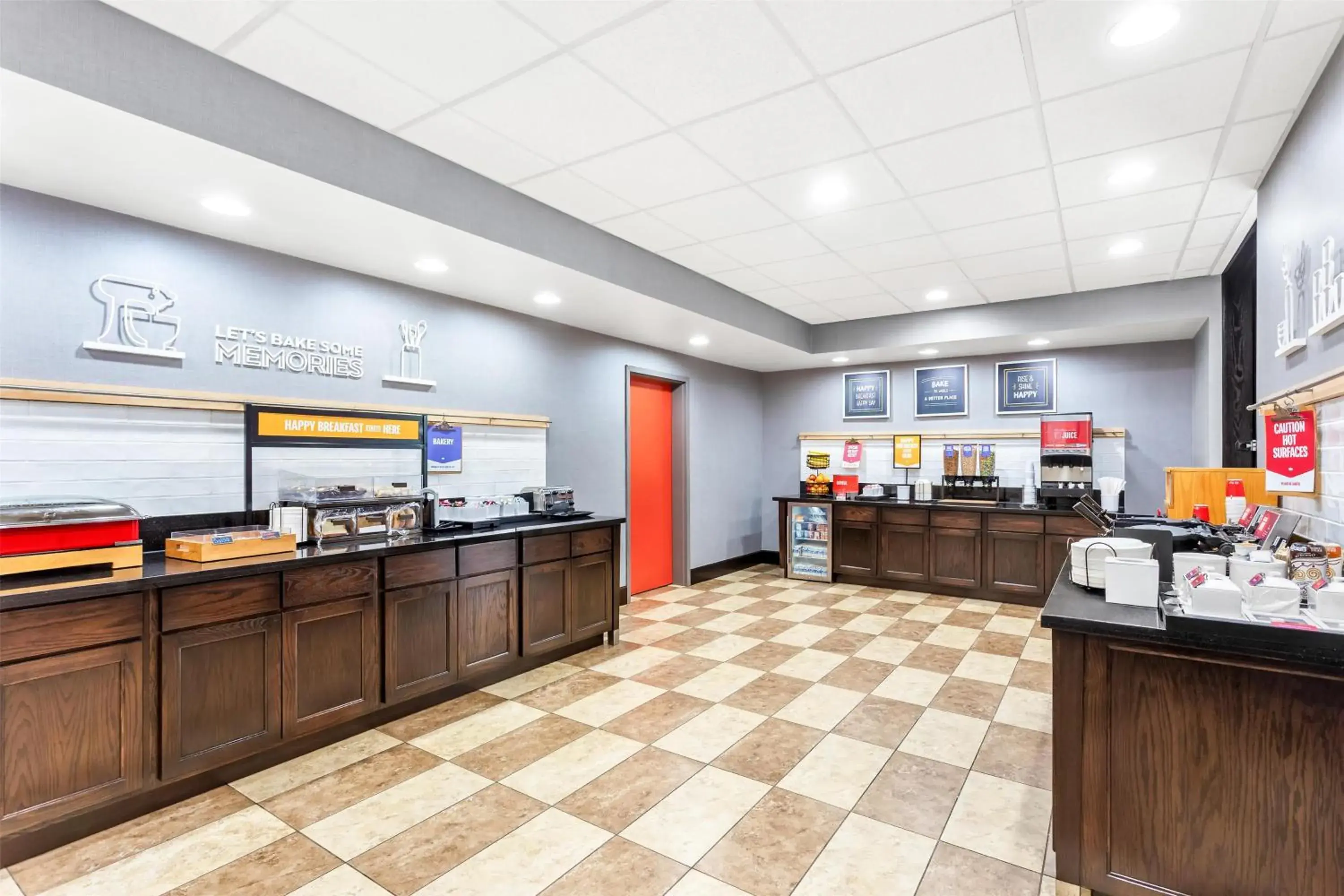 Breakfast in Hampton Inn Dekalb - Near the University Breakfast in Hampton Inn Dekalb - Near the University