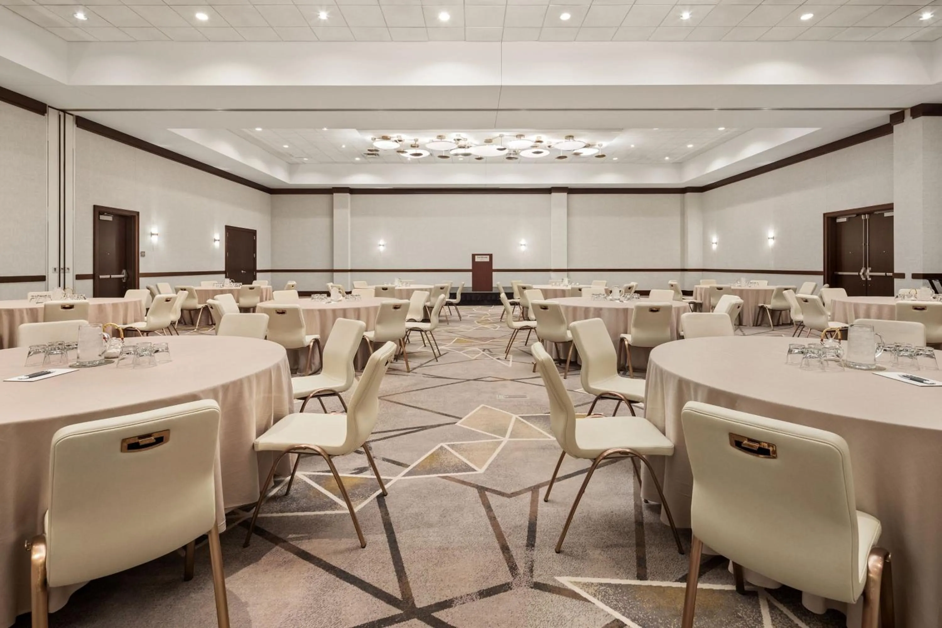 Banquet/Function facilities in The Westin Edina Galleria