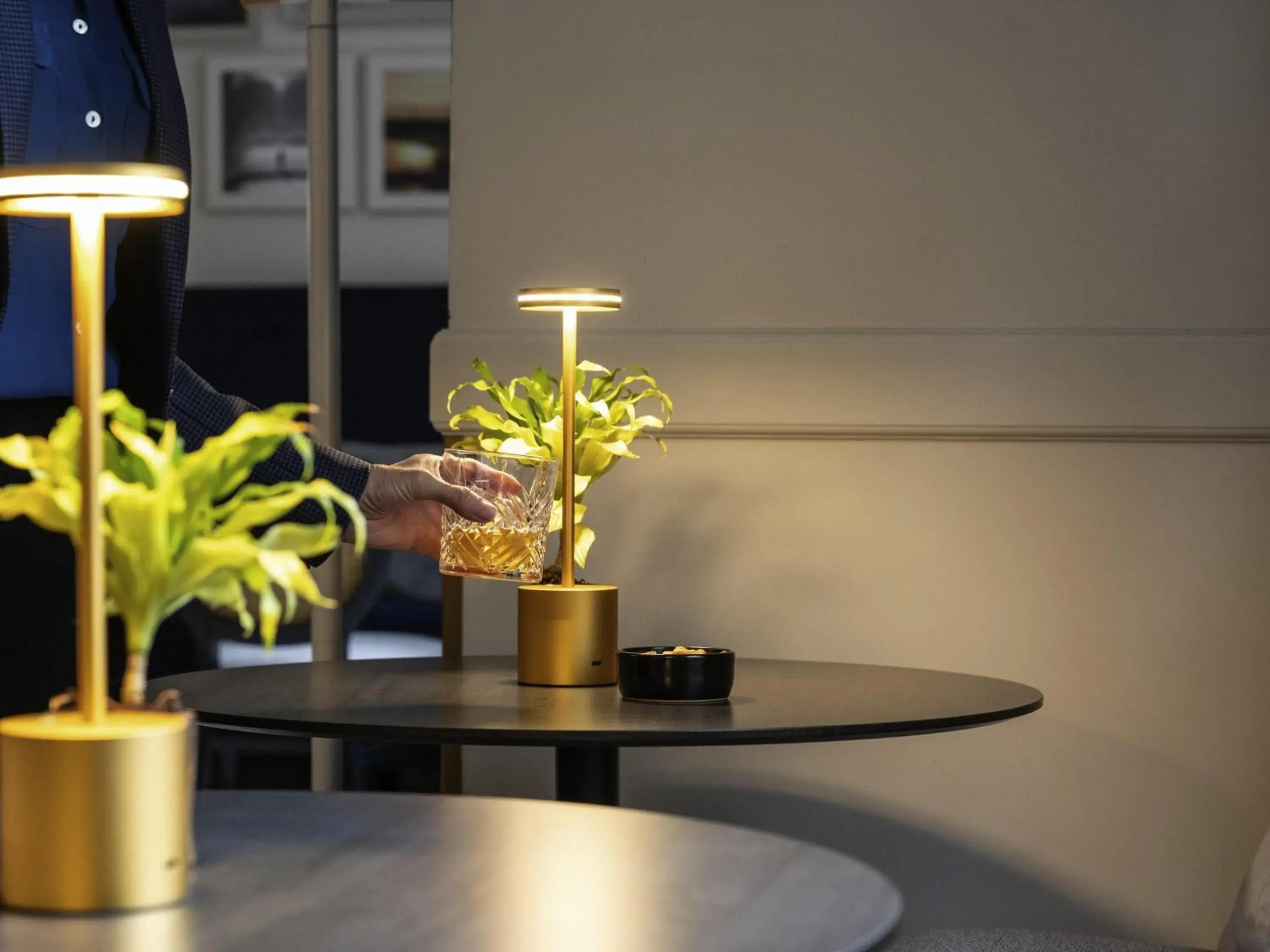 Lounge or bar in Mercure Paris Notre Dame Saint Germain des Prés Lounge or bar in Mercure Paris Notre Dame Saint Germain des Prés