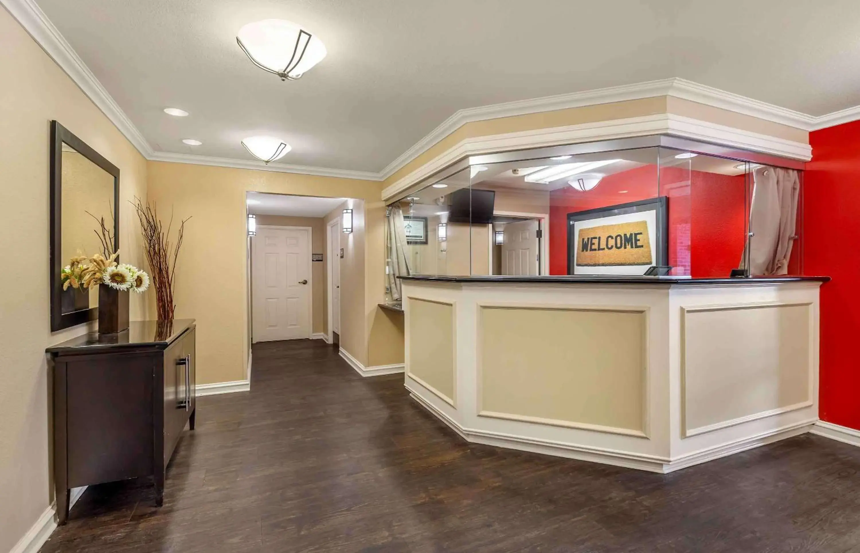 Lobby or reception in Extended Stay America Select Suites - Chicago - Vernon Hills - Lincolnshire Lobby or reception in Extended Stay America Select Suites - Chicago - Vernon Hills - Lincolnshire