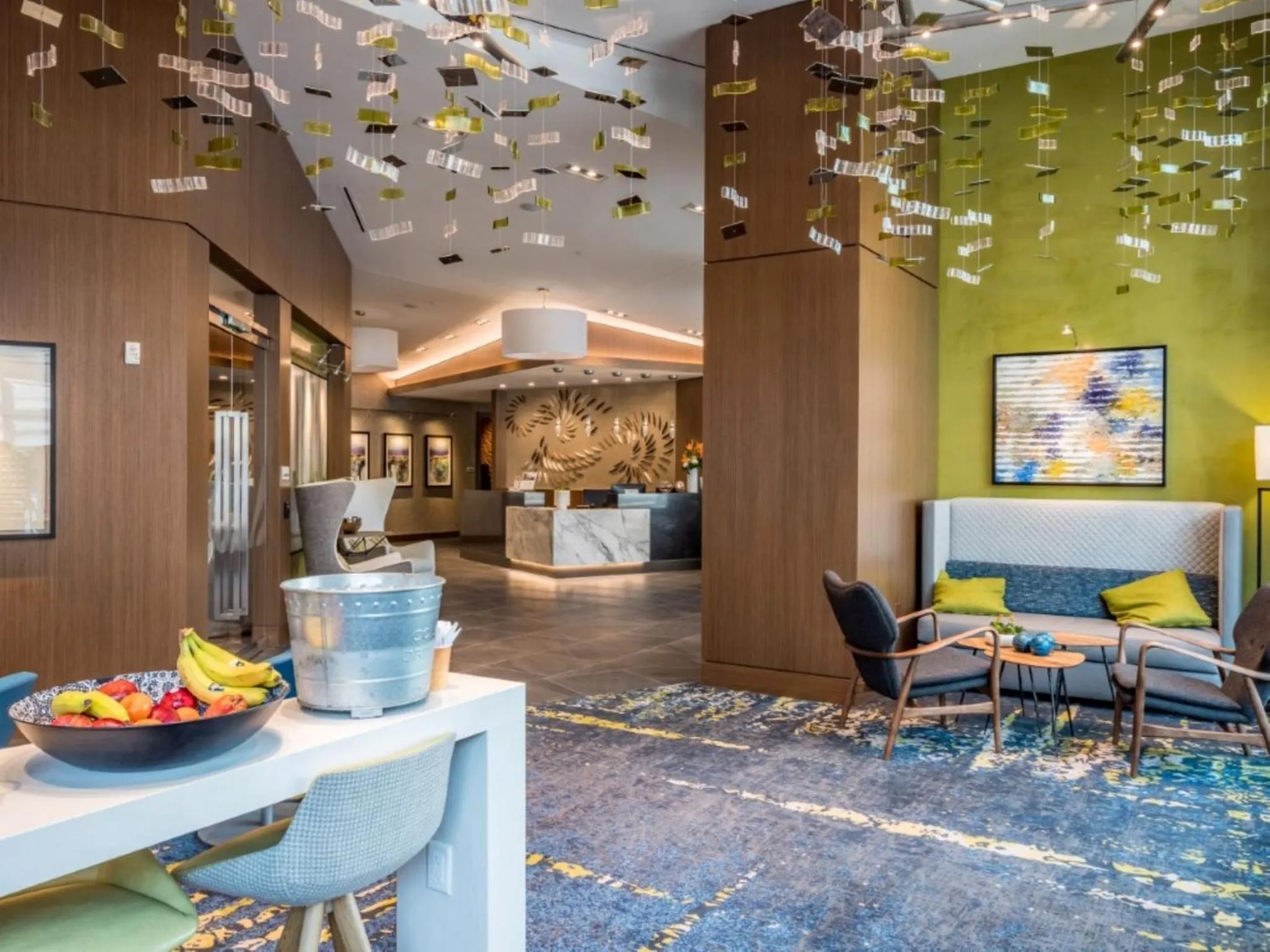 Lobby or reception in Bluebird Suites Near Chevy Chase