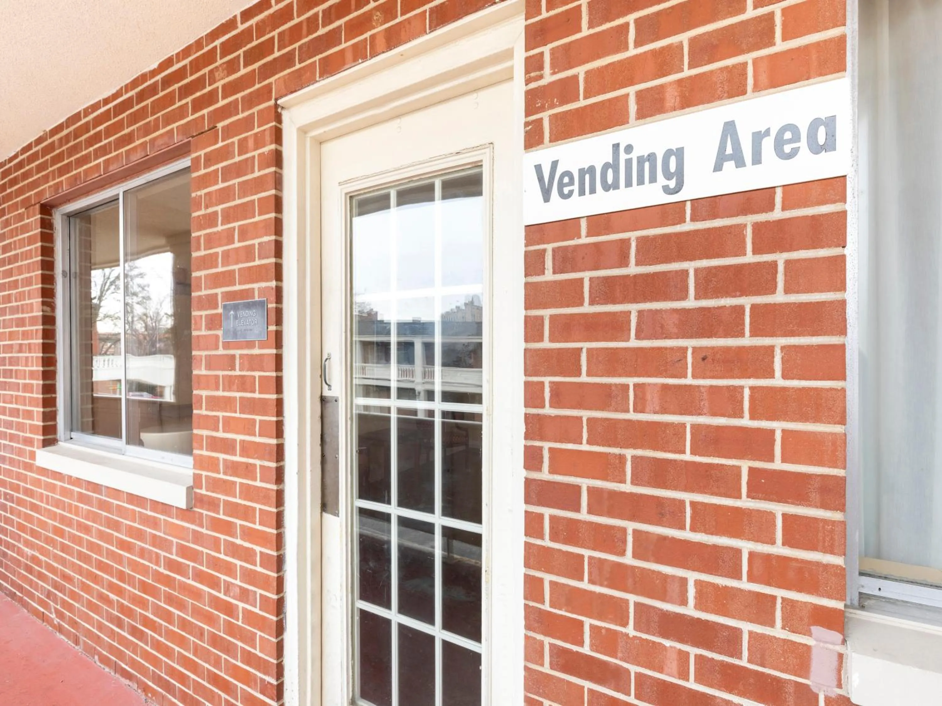 Facade/entrance in Mansion View Inn & Suites