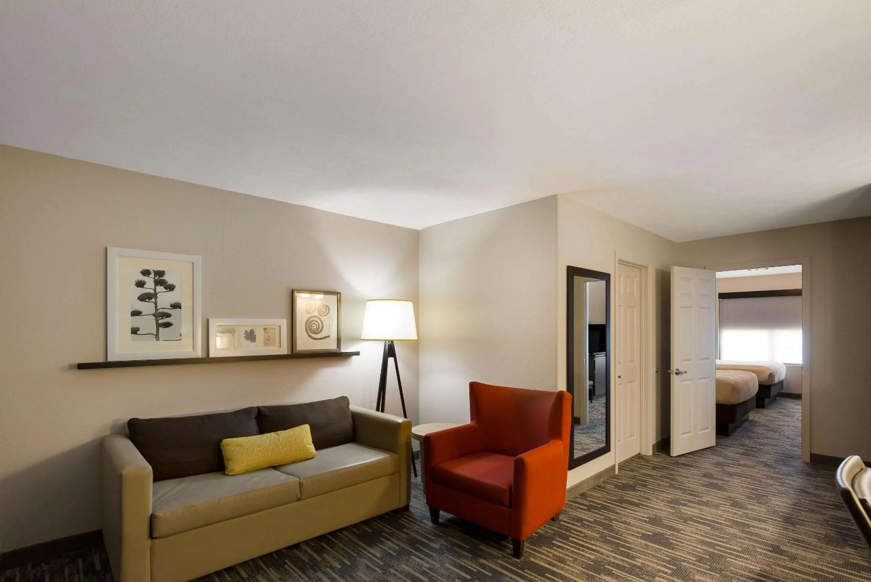 Bedroom in Country Inn & Suites by Radisson, Marion, IL