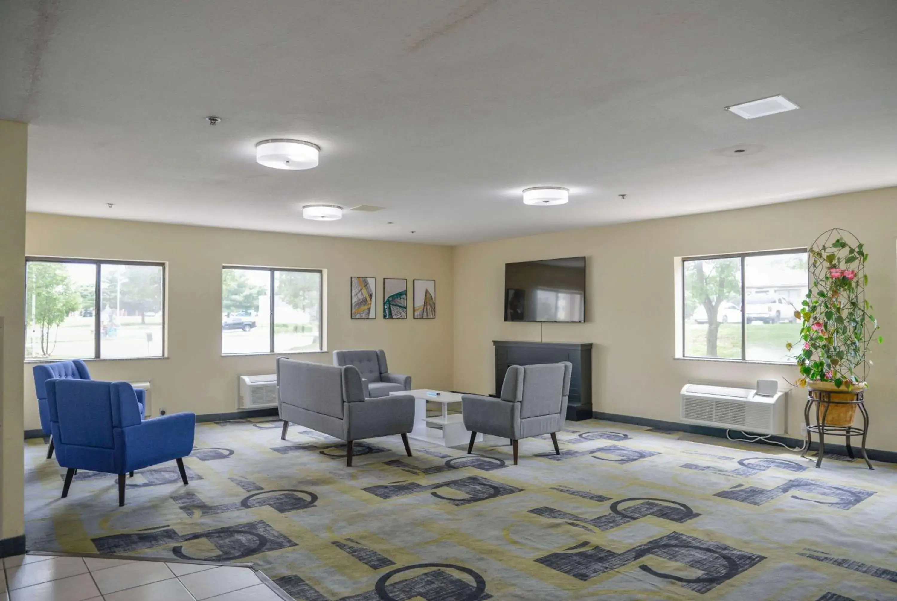 Lobby or reception in Days Inn by Wyndham Mount Vernon Lobby or reception in Days Inn by Wyndham Mount Vernon