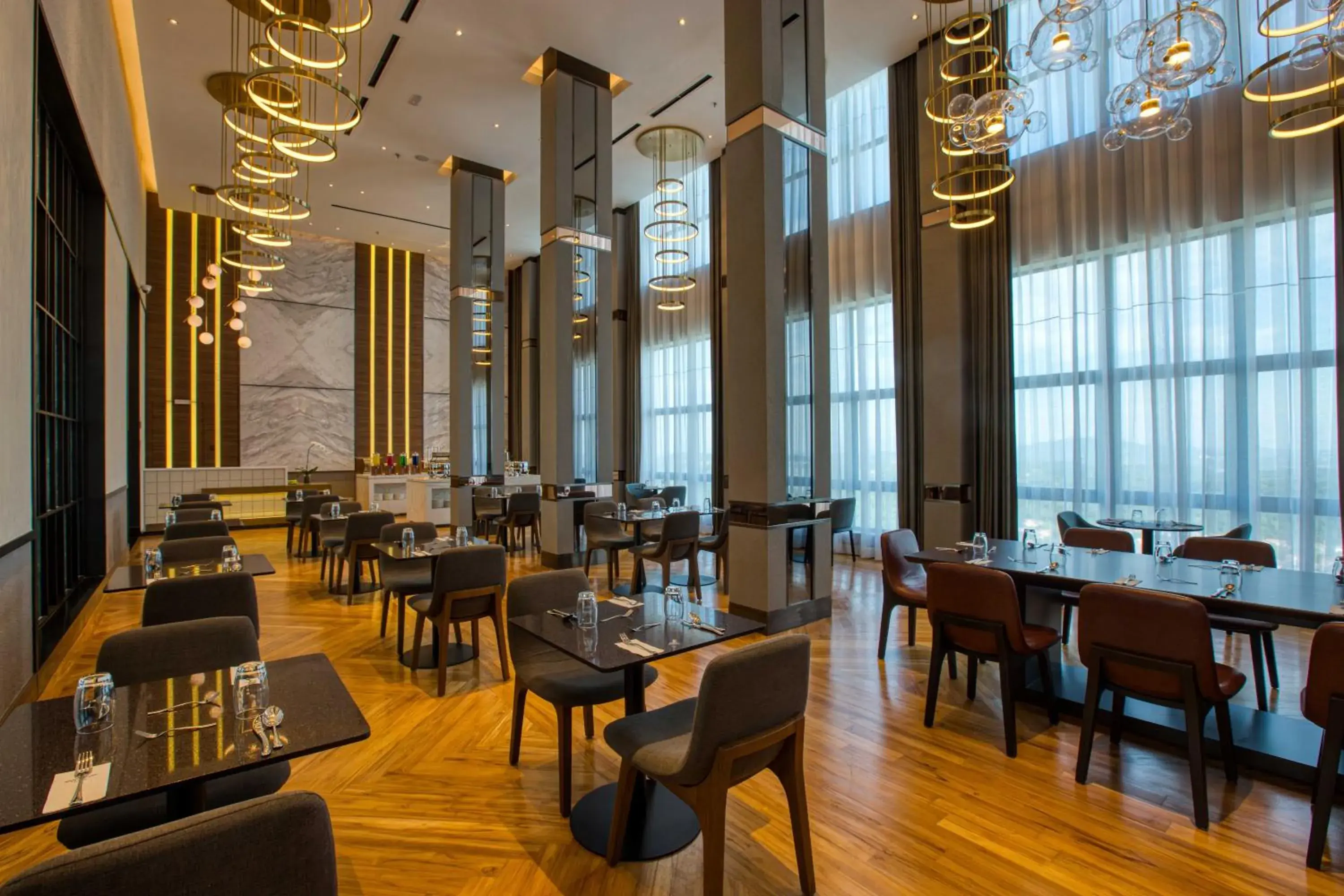 Lounge or bar, Restaurant/Places to Eat in Mercure Living Putrajaya
