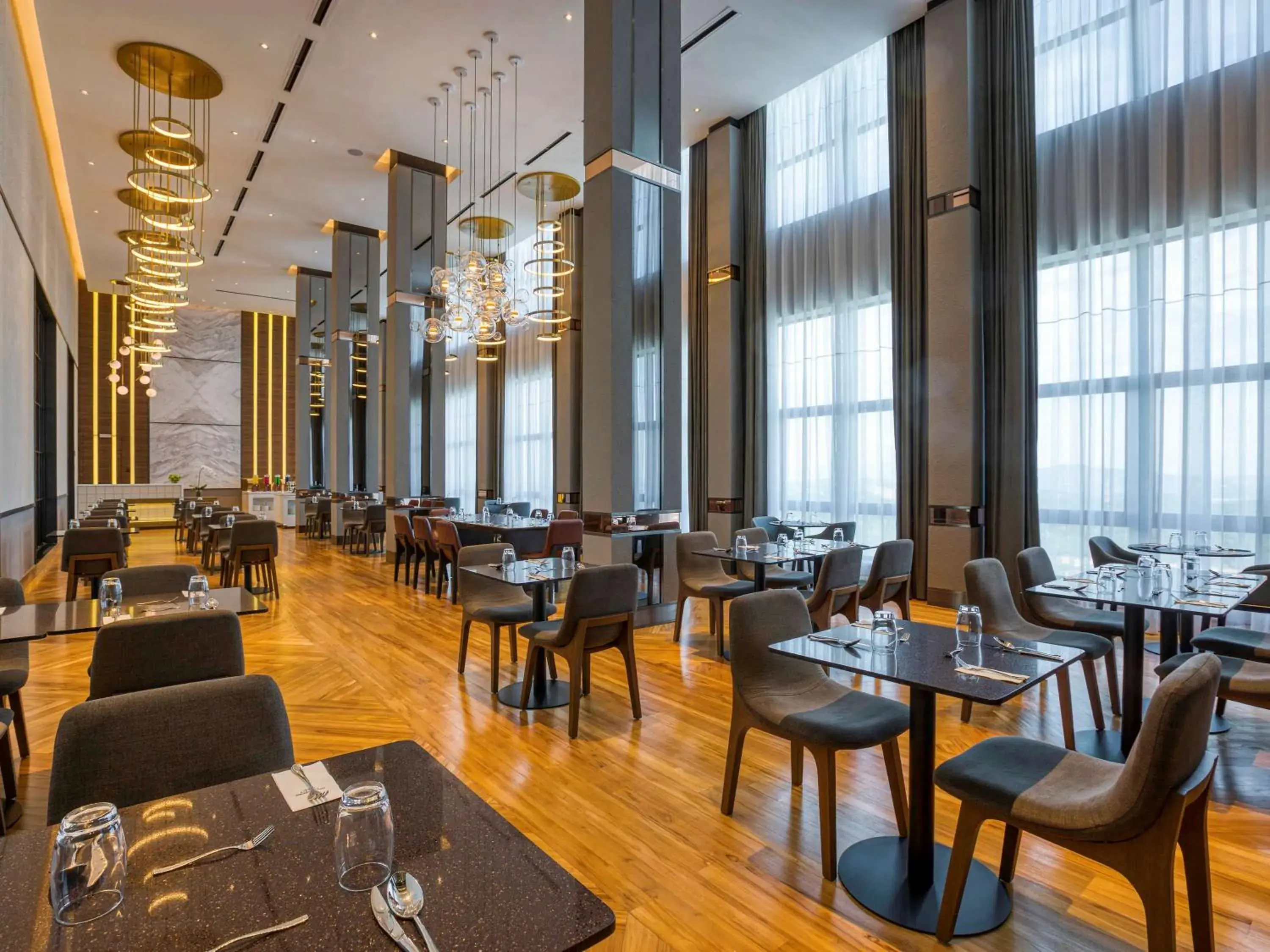 Lounge or bar, Restaurant/Places to Eat in Mercure Living Putrajaya
