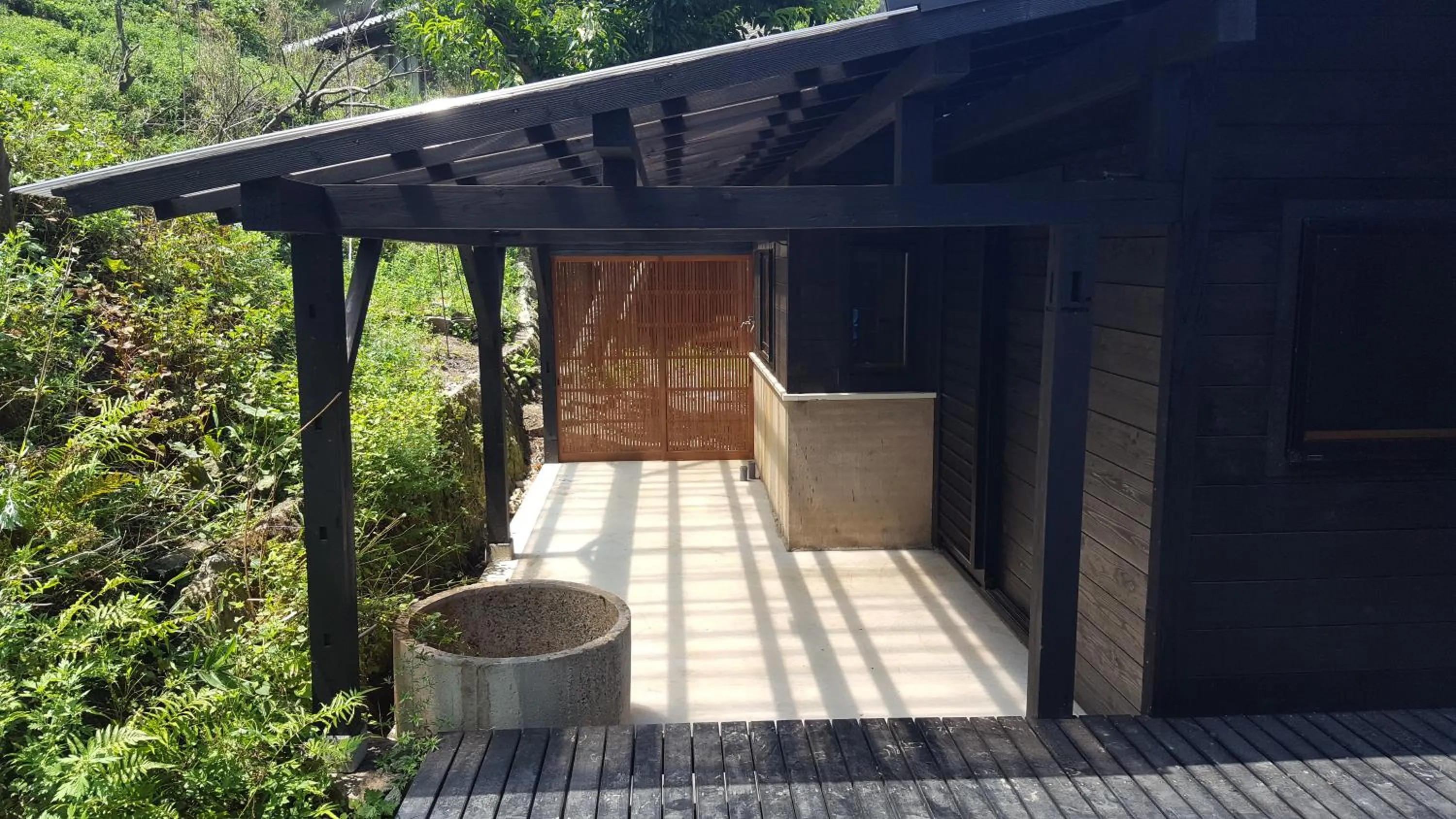 Patio in Asobi Lodge