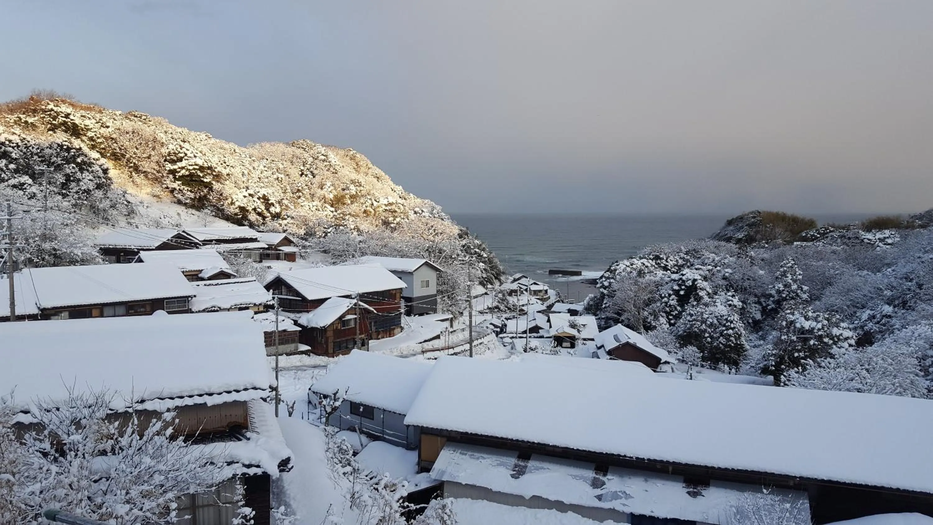 Winter in Asobi Lodge