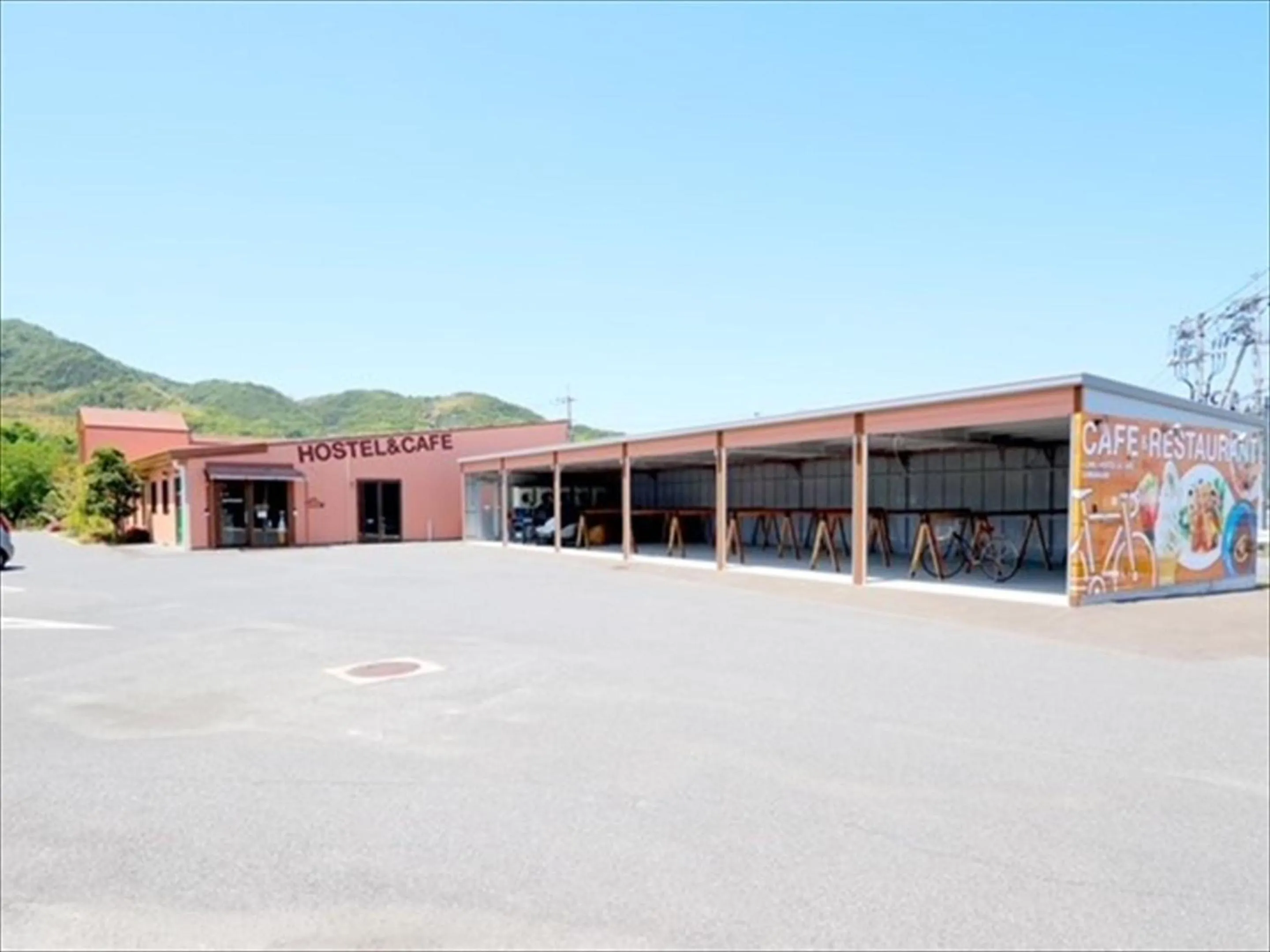 Property building in I-Link Hostel & Cafe Shimanami