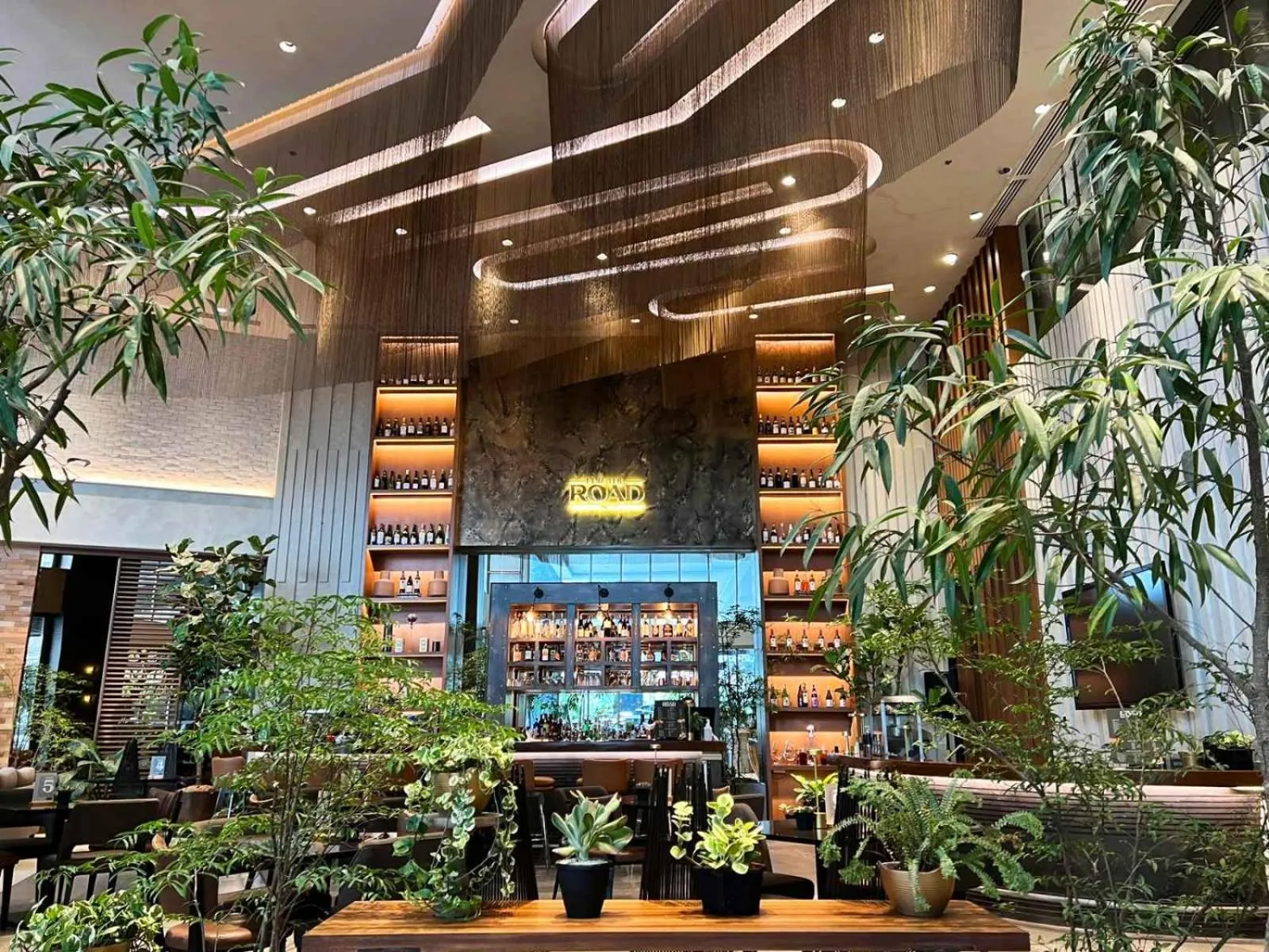 Restaurant/places to eat in Brittany Hotel BGC