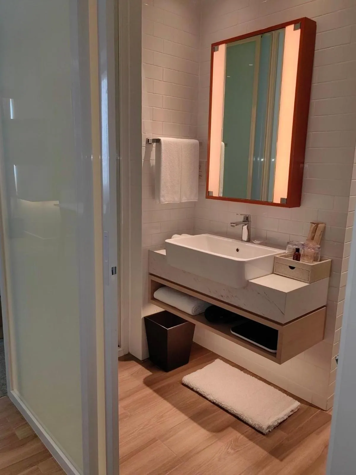 Bathroom in Brittany Hotel BGC