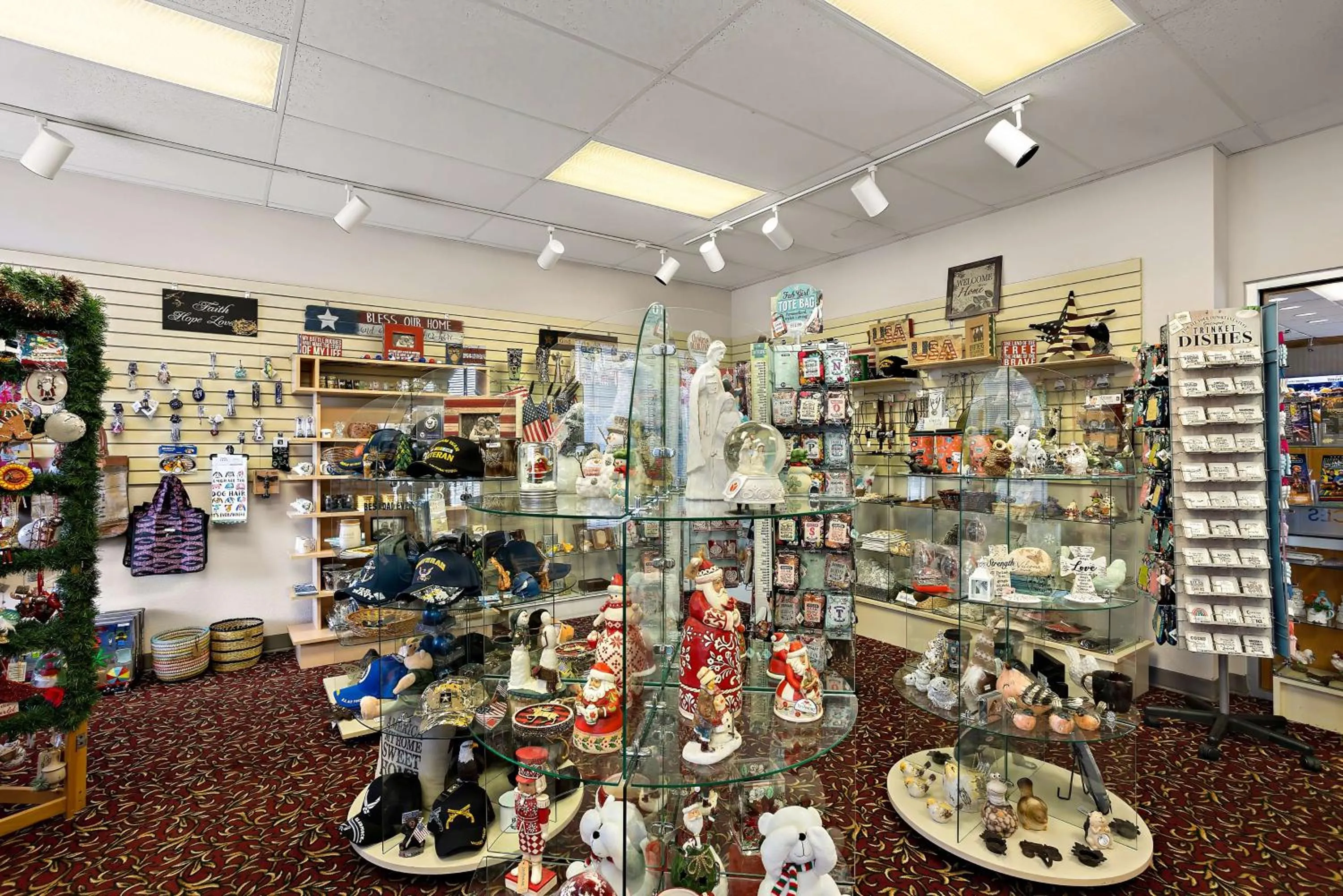 Property building in Best Western Center Pointe Inn