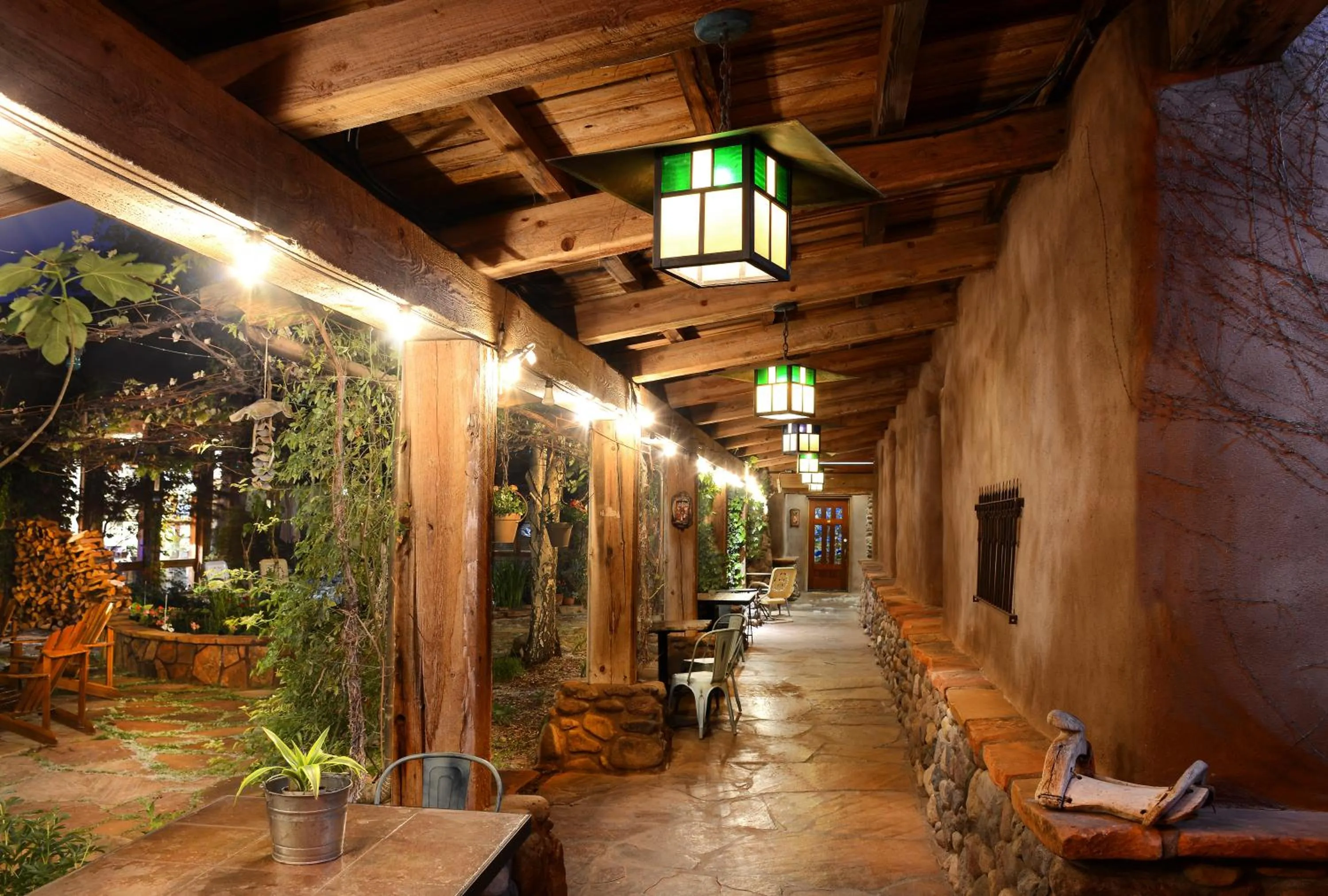 Property building in El Portal Sedona Hotel