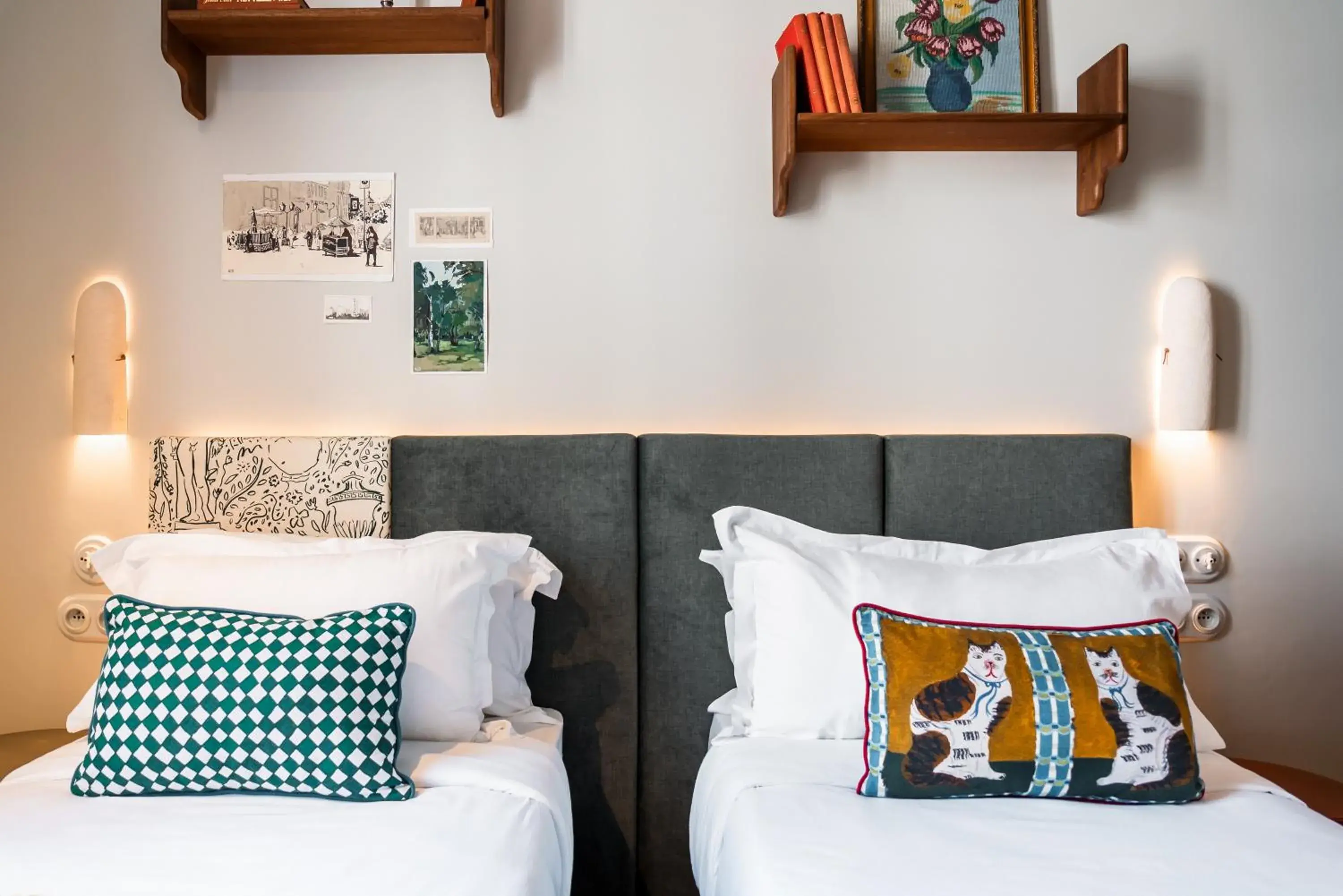 Bed in Kraft Hotel Bed in Kraft Hotel