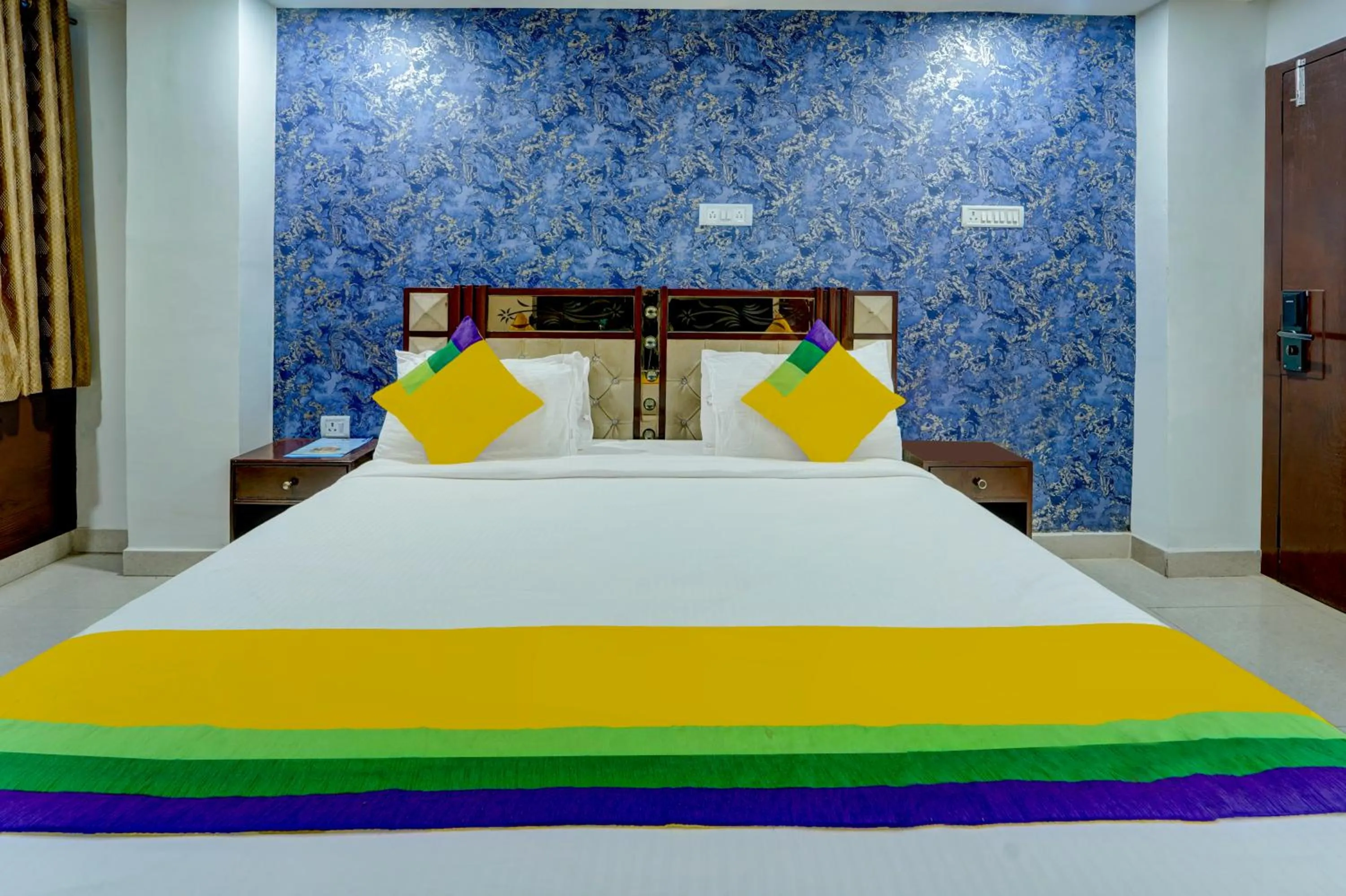 Bedroom, Bed in Itsy Hotels Buddha Inn