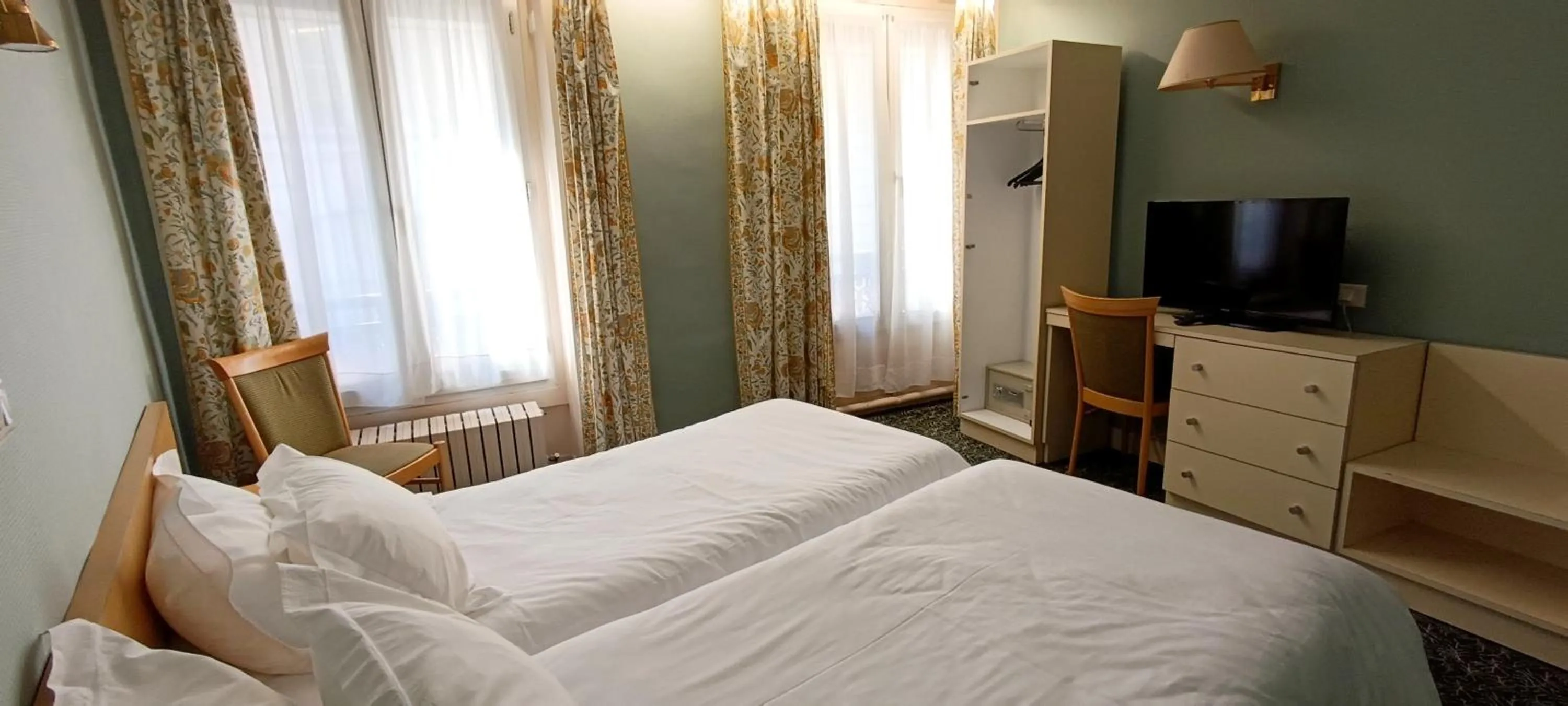 Bed in Grand Hôtel du Havre