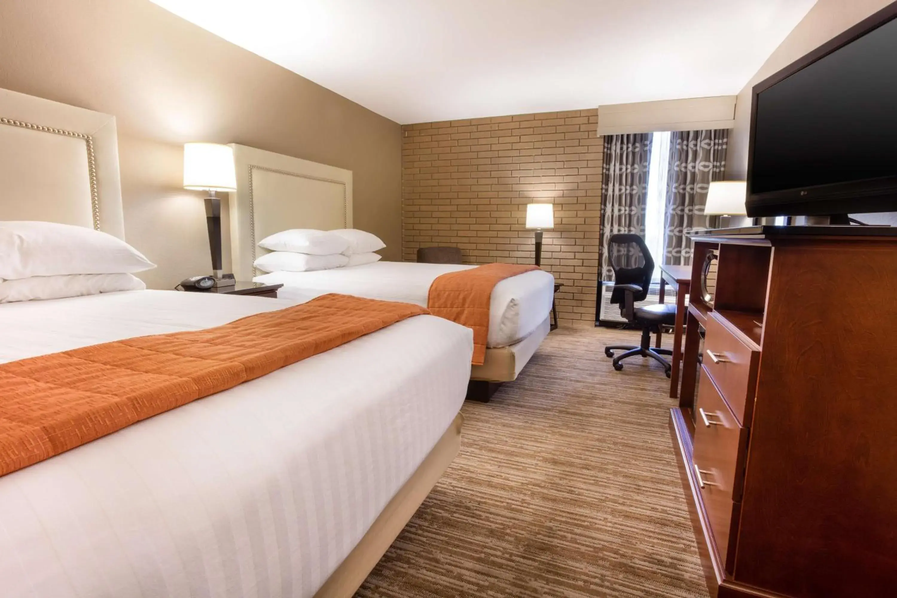 Deluxe Queen Room with Two Queen Beds - Accessible, Tub in Drury Inn & Suites Kansas City Airport Deluxe Queen Room with Two Queen Beds - Accessible, Tub in Drury Inn & Suites Kansas City Airport