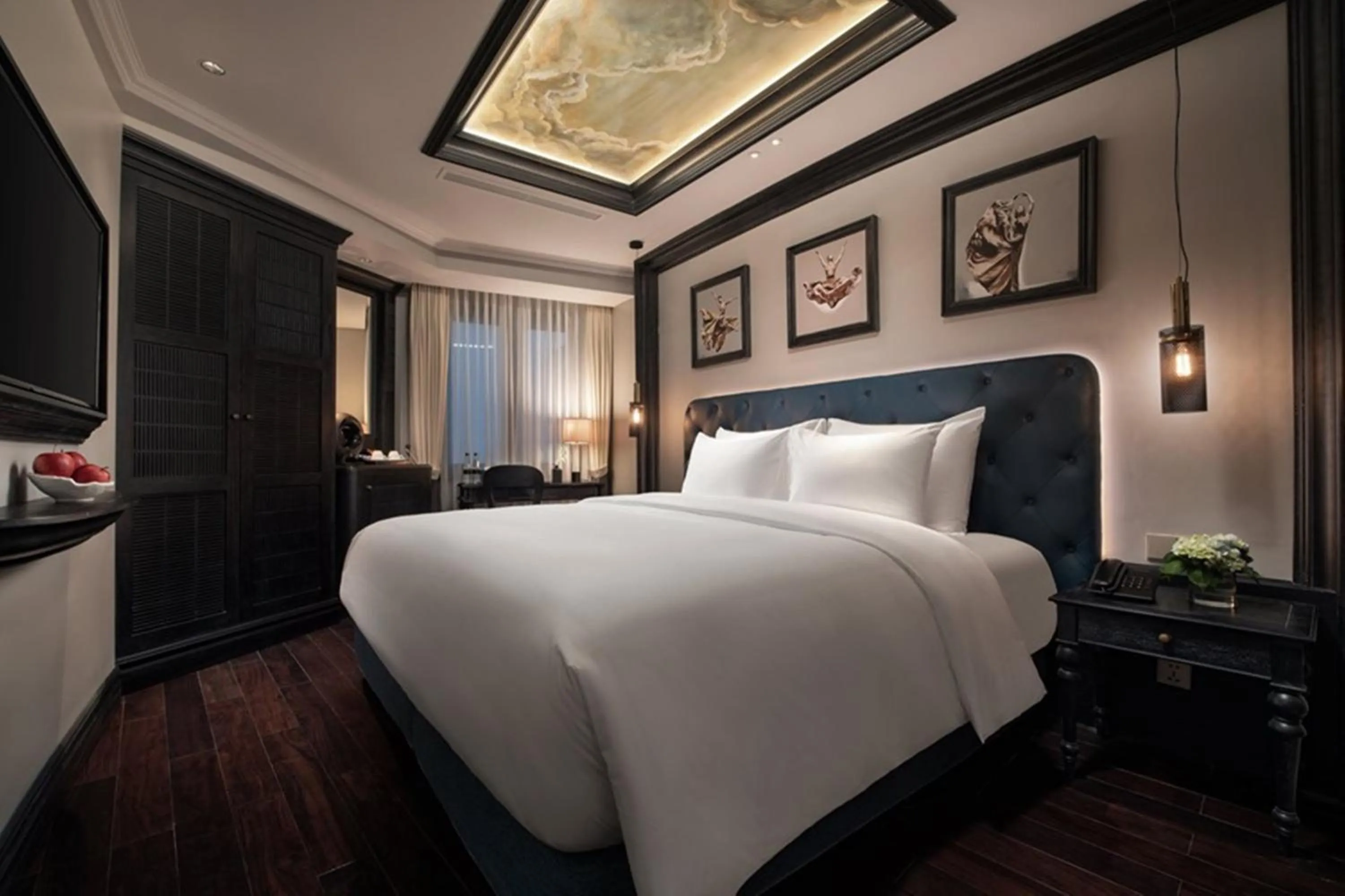 Bed in La Sinfonía del Rey Hotel & Spa