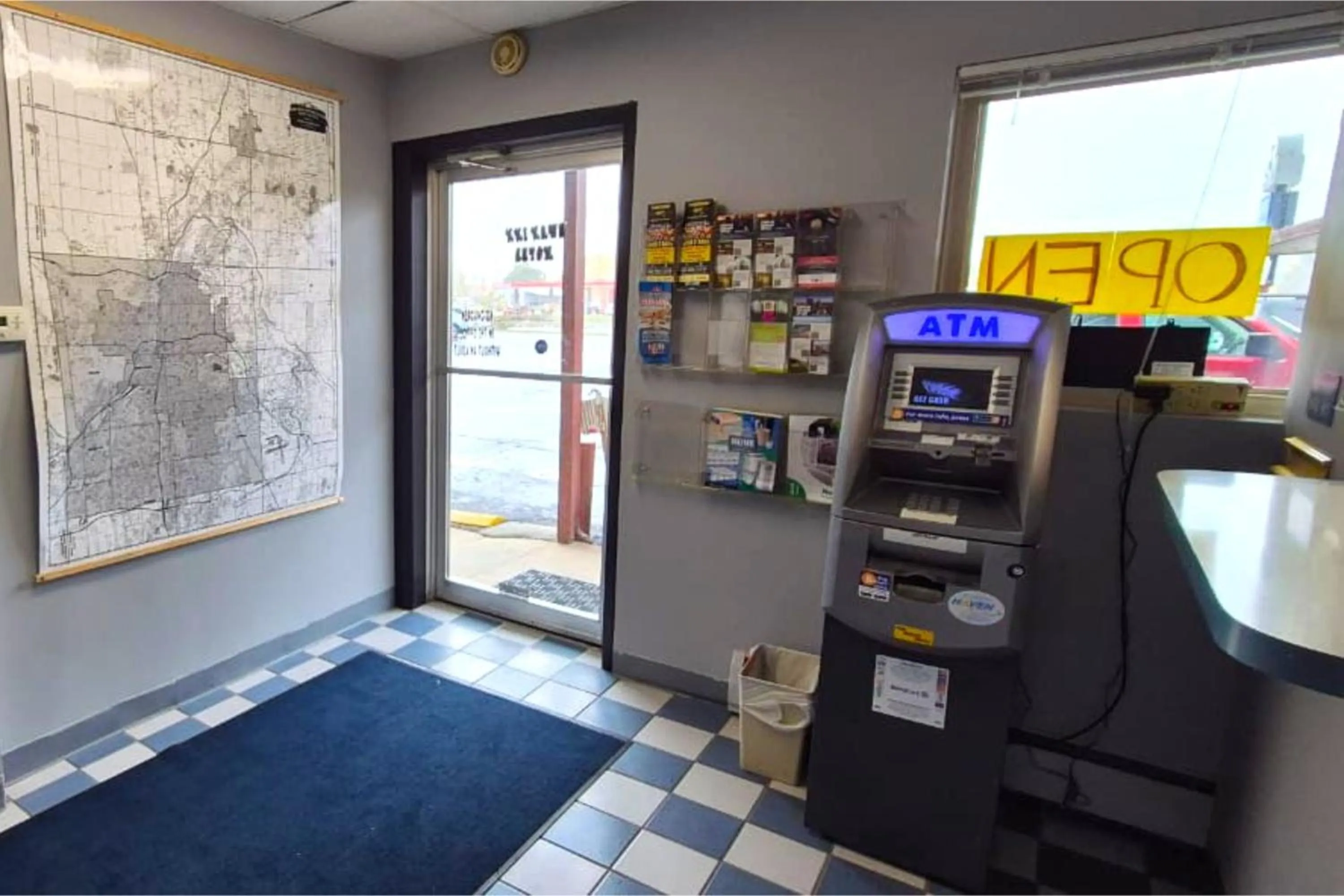 Lobby or reception in Canton Inn By OYO