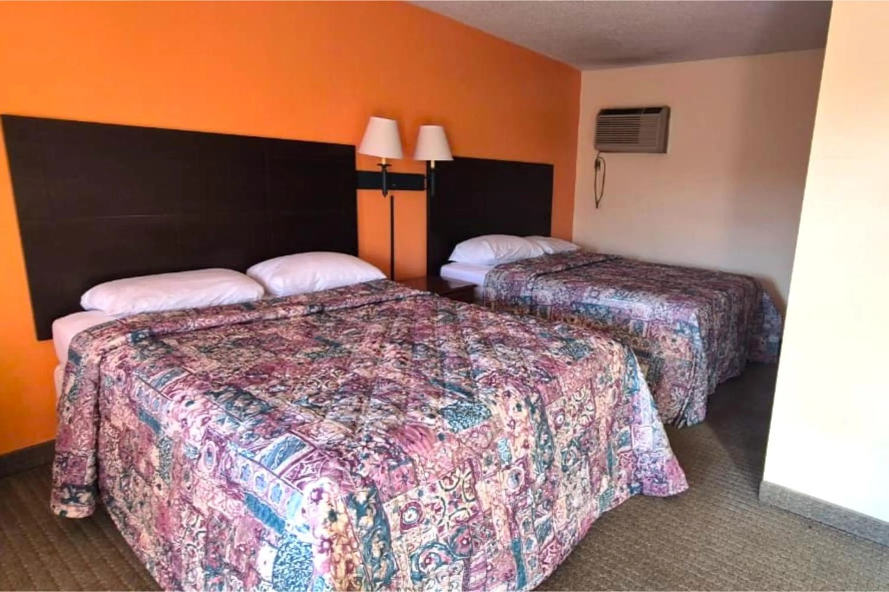 Bedroom, Bed in Canton Inn By OYO