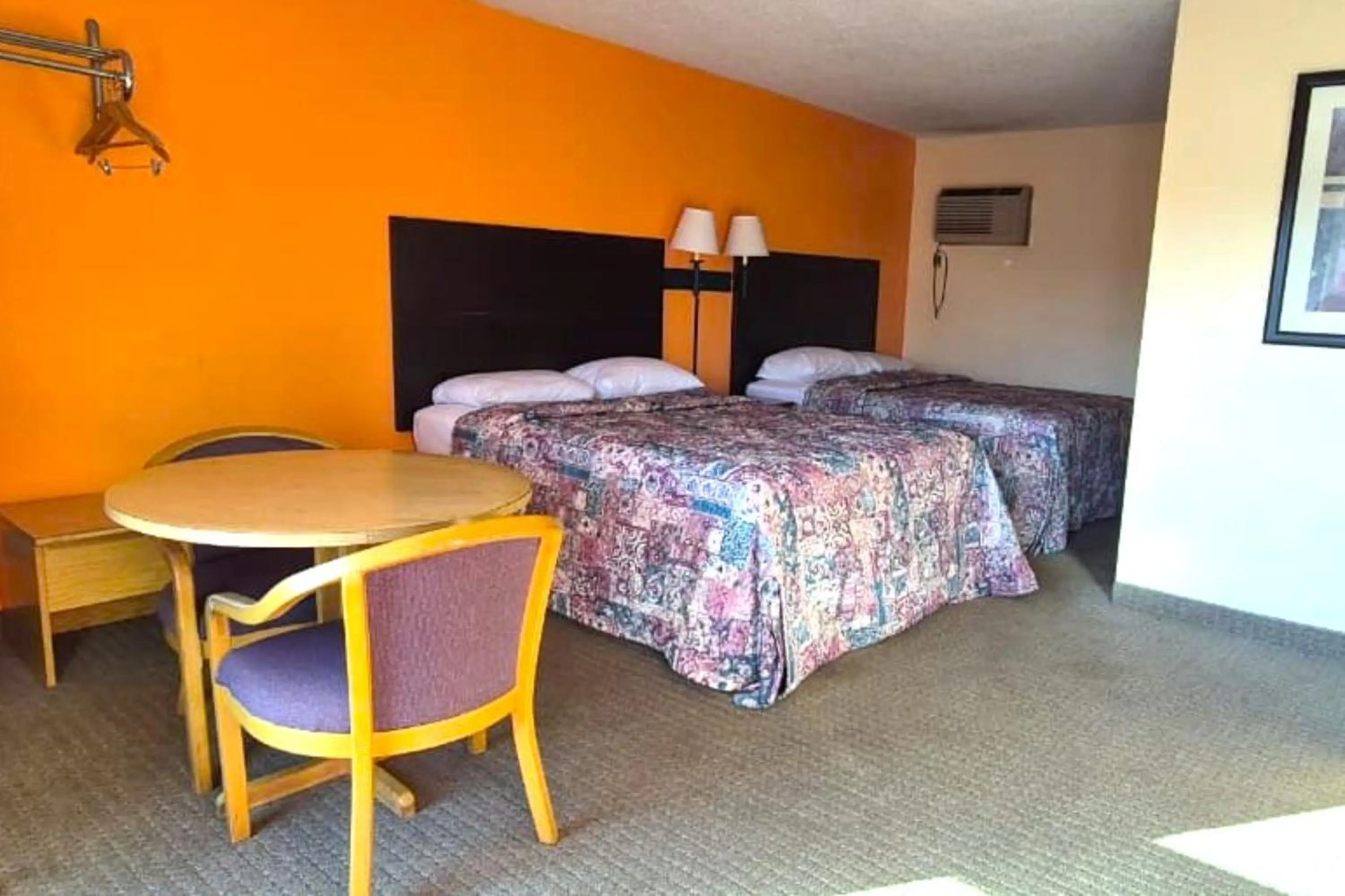 Bedroom, Bed in Canton Inn By OYO