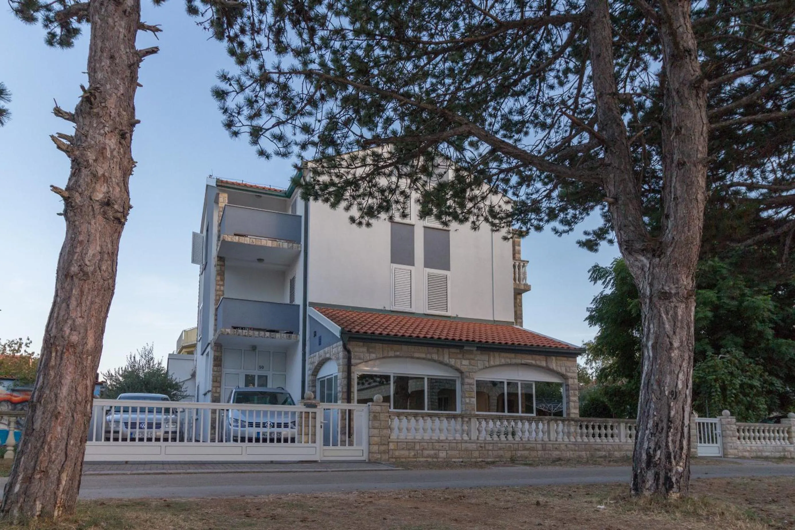 Apartments Sunset near the sandy beach - by TA Leut Agency