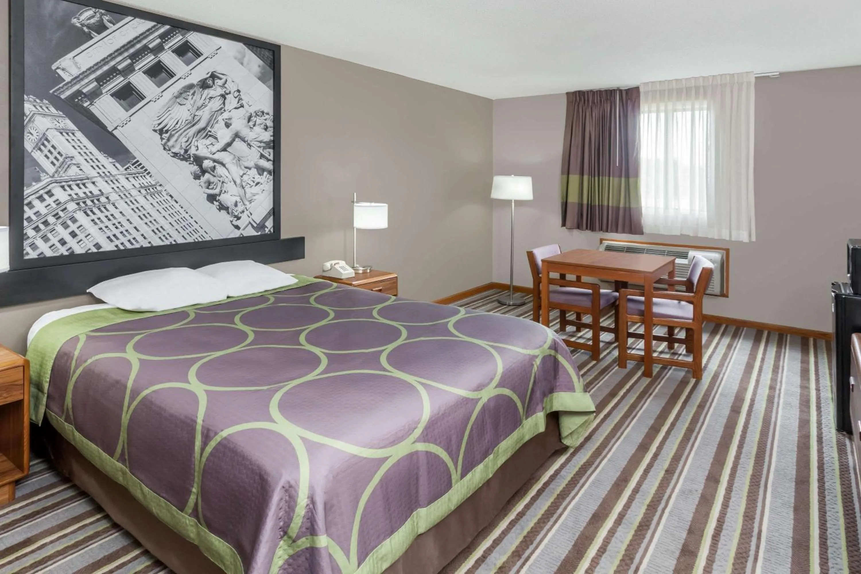 Photo of the whole room in Super 8 by Wyndham Watseka