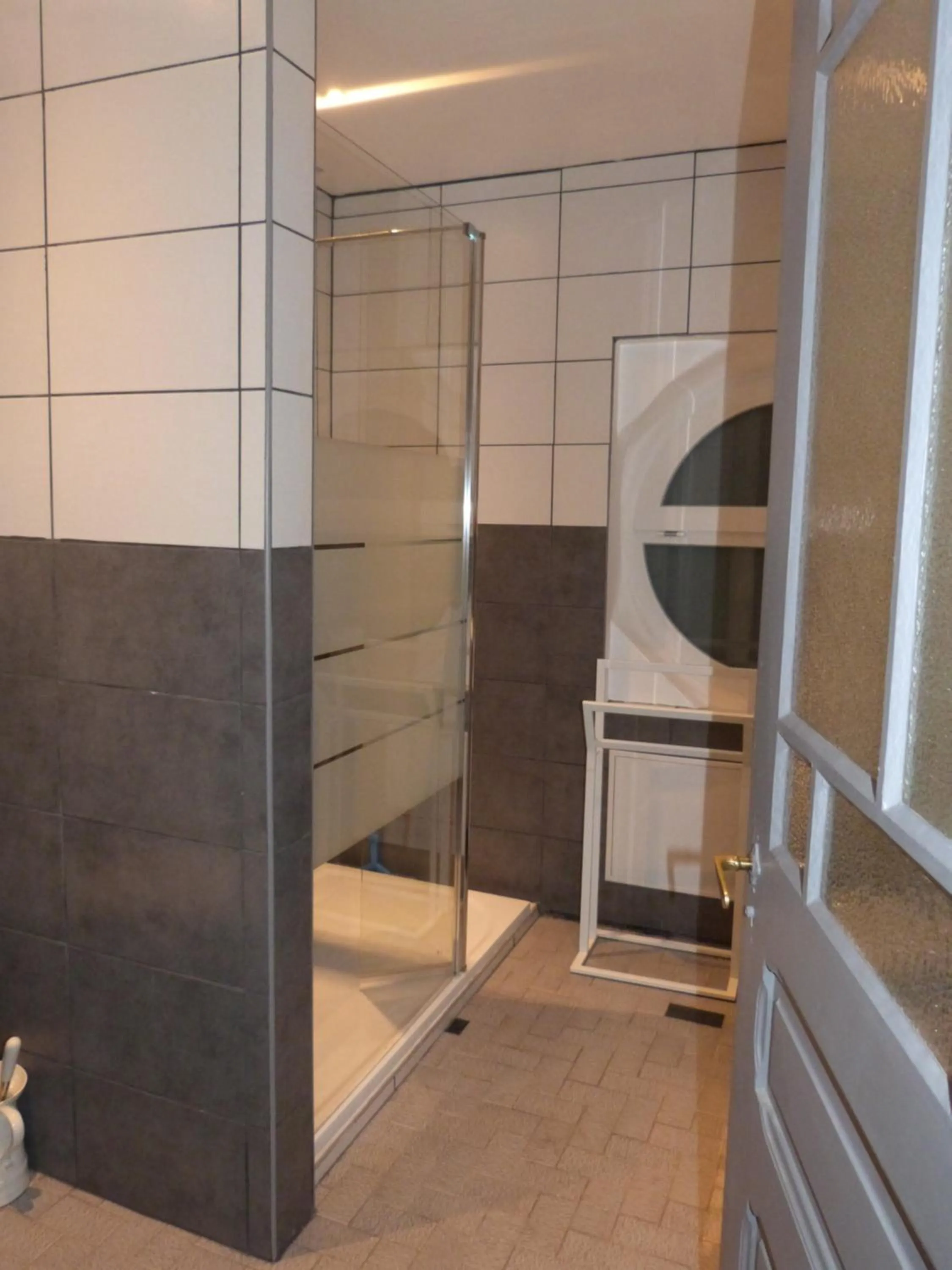 Shower in Les Iris Chambres d’hôte