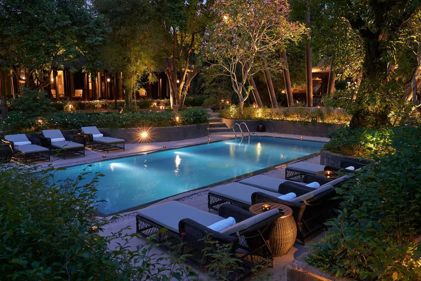 Swimming pool in Ancient Huế Garden Houses Swimming pool in Ancient Huế Garden Houses