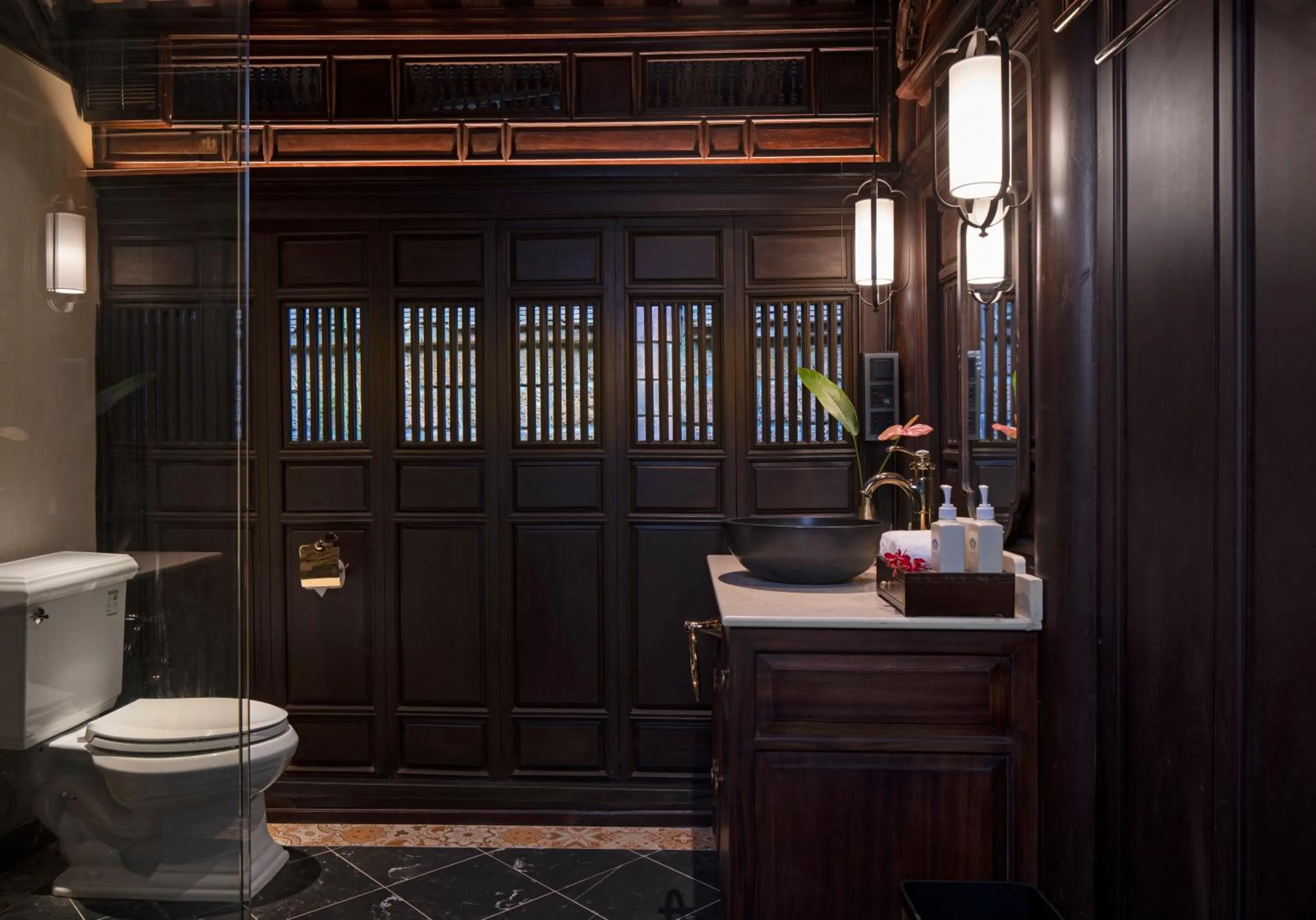 Toilet in Ancient Huế Garden Houses