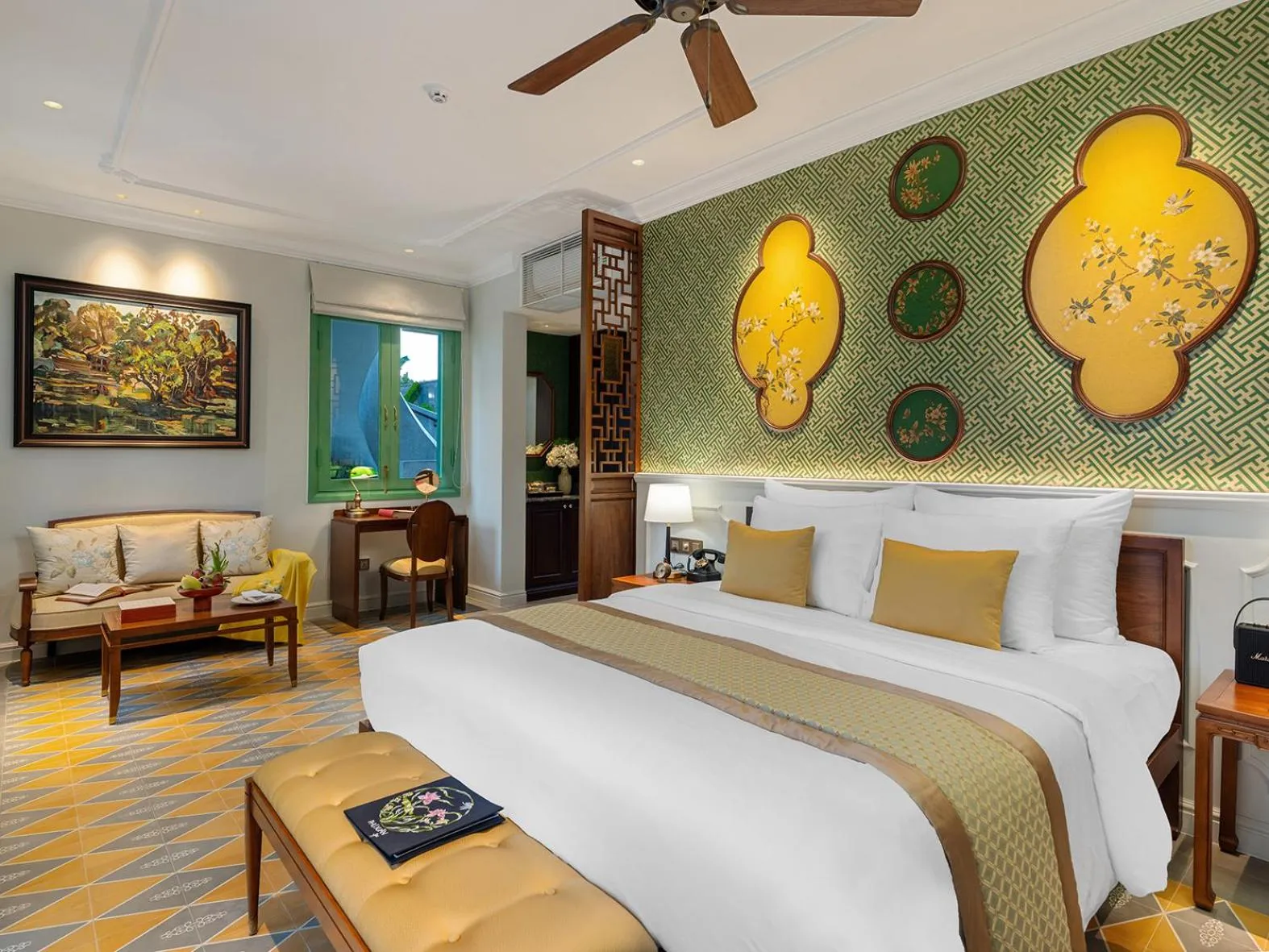 Photo of the whole room, Bed in Ancient Huế Garden Houses