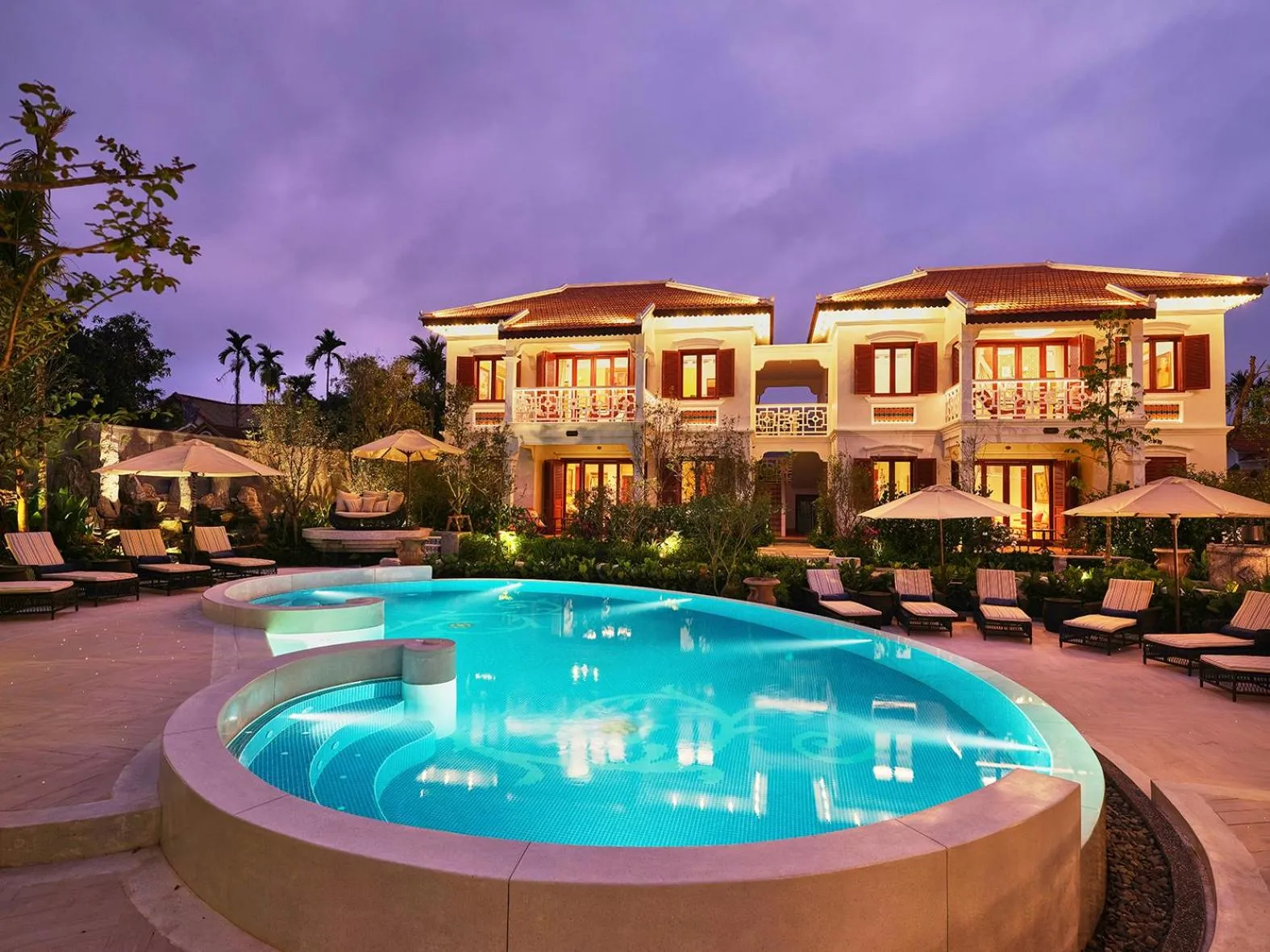 Night in Ancient Huế Garden Houses