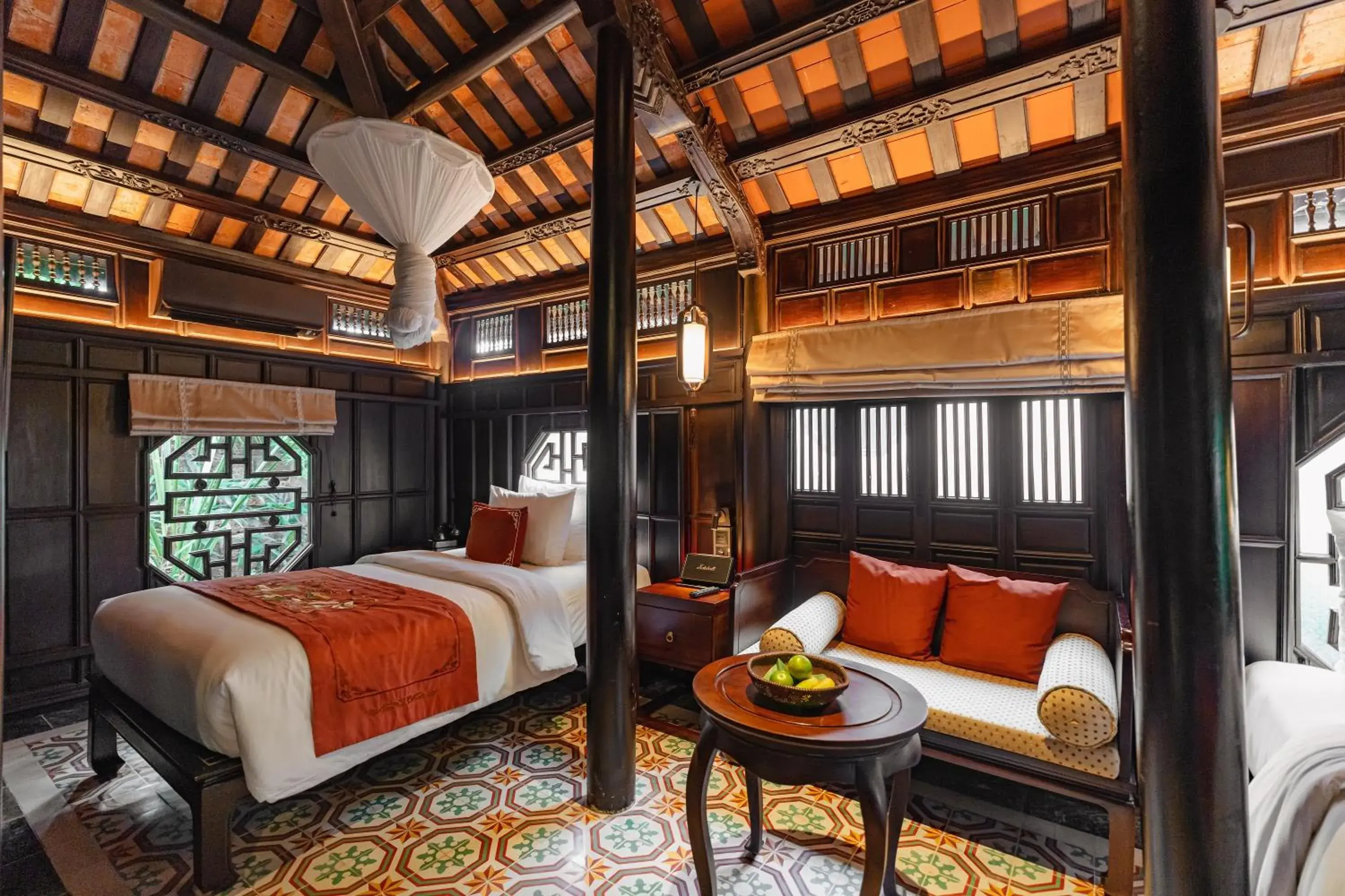 Deluxe Twin Room in Ancient Huế Garden Houses Deluxe Twin Room in Ancient Huế Garden Houses