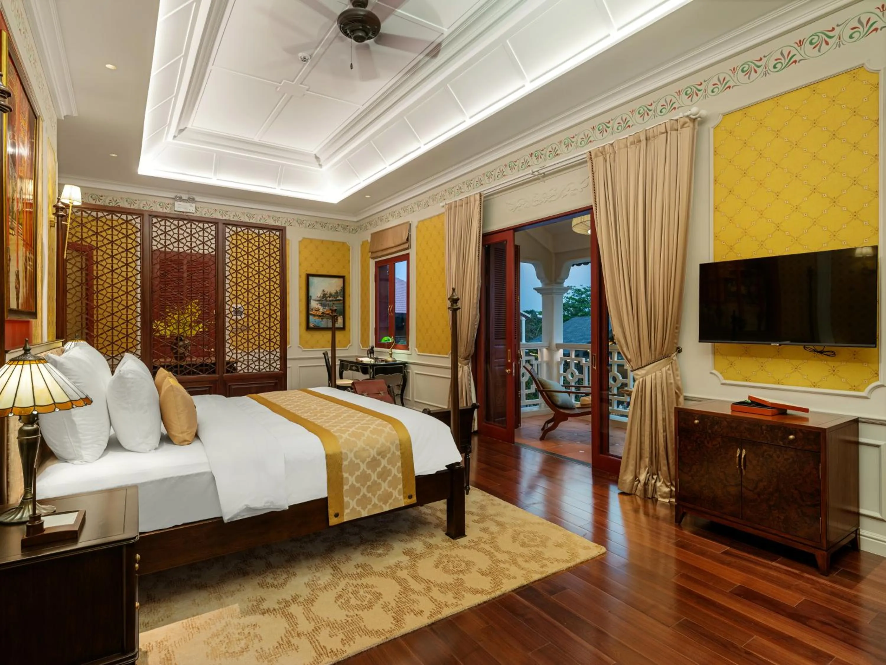 TV and multimedia, Bed in Ancient Huế Garden Houses