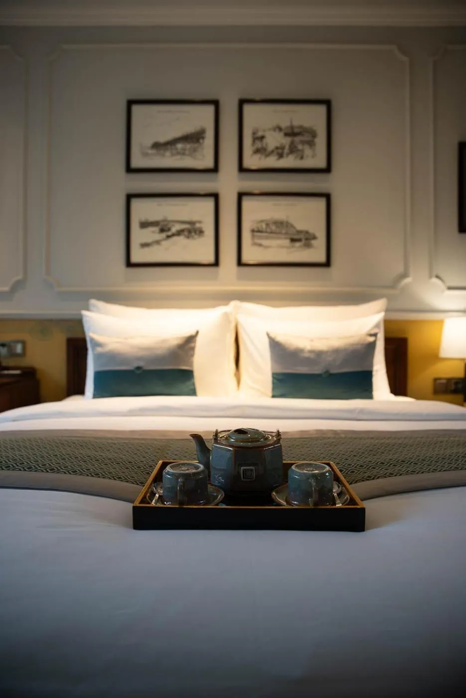 Bed in Ancient Huế Garden Houses