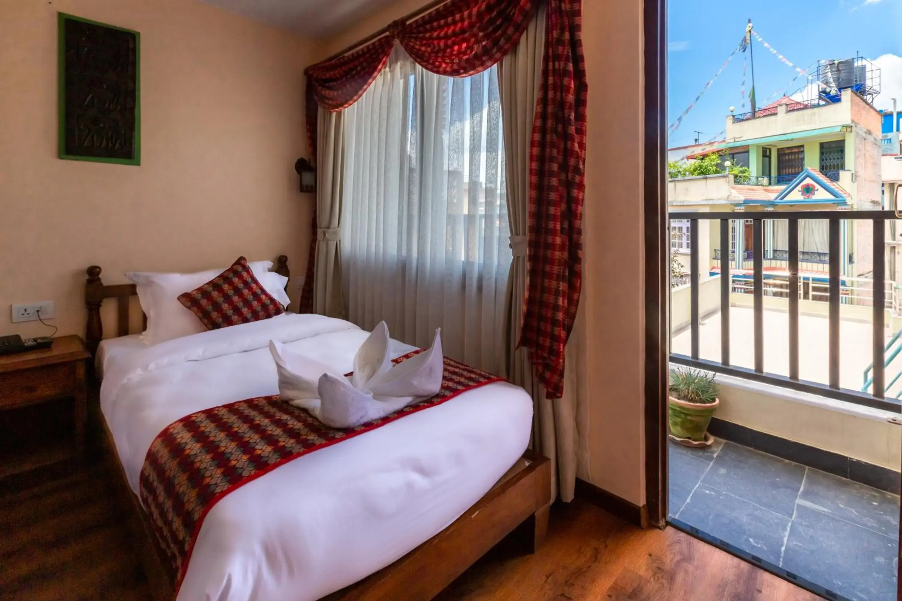 Deluxe Single Room - 20% off on Food & Beverage, Early check-in & Late check-out by 2 hours in Nivas Boutique Home Deluxe Single Room - 20% off on Food & Beverage, Early check-in & Late check-out by 2 hours in Nivas Boutique Home