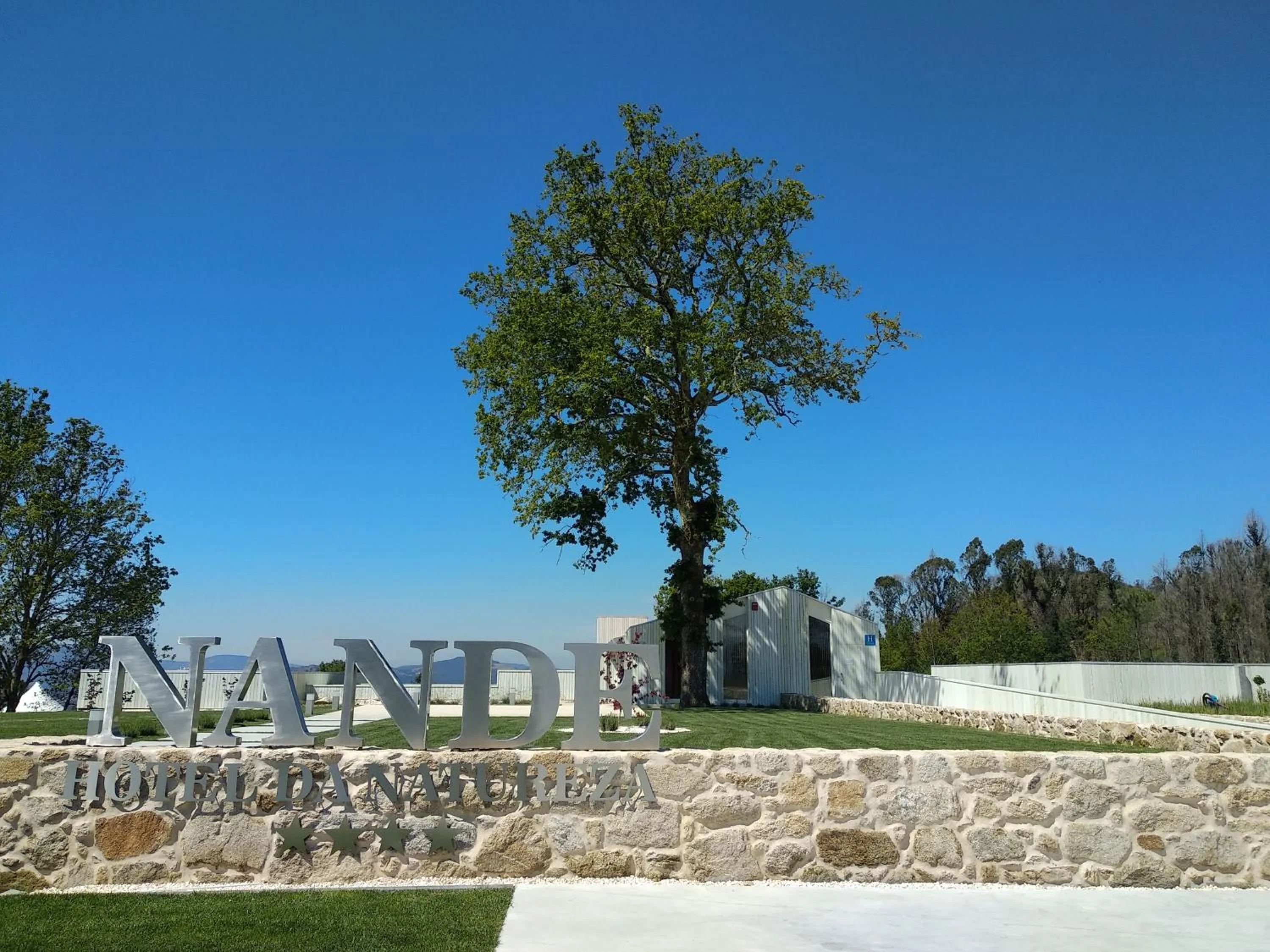 Facade/entrance in Hotel Nande