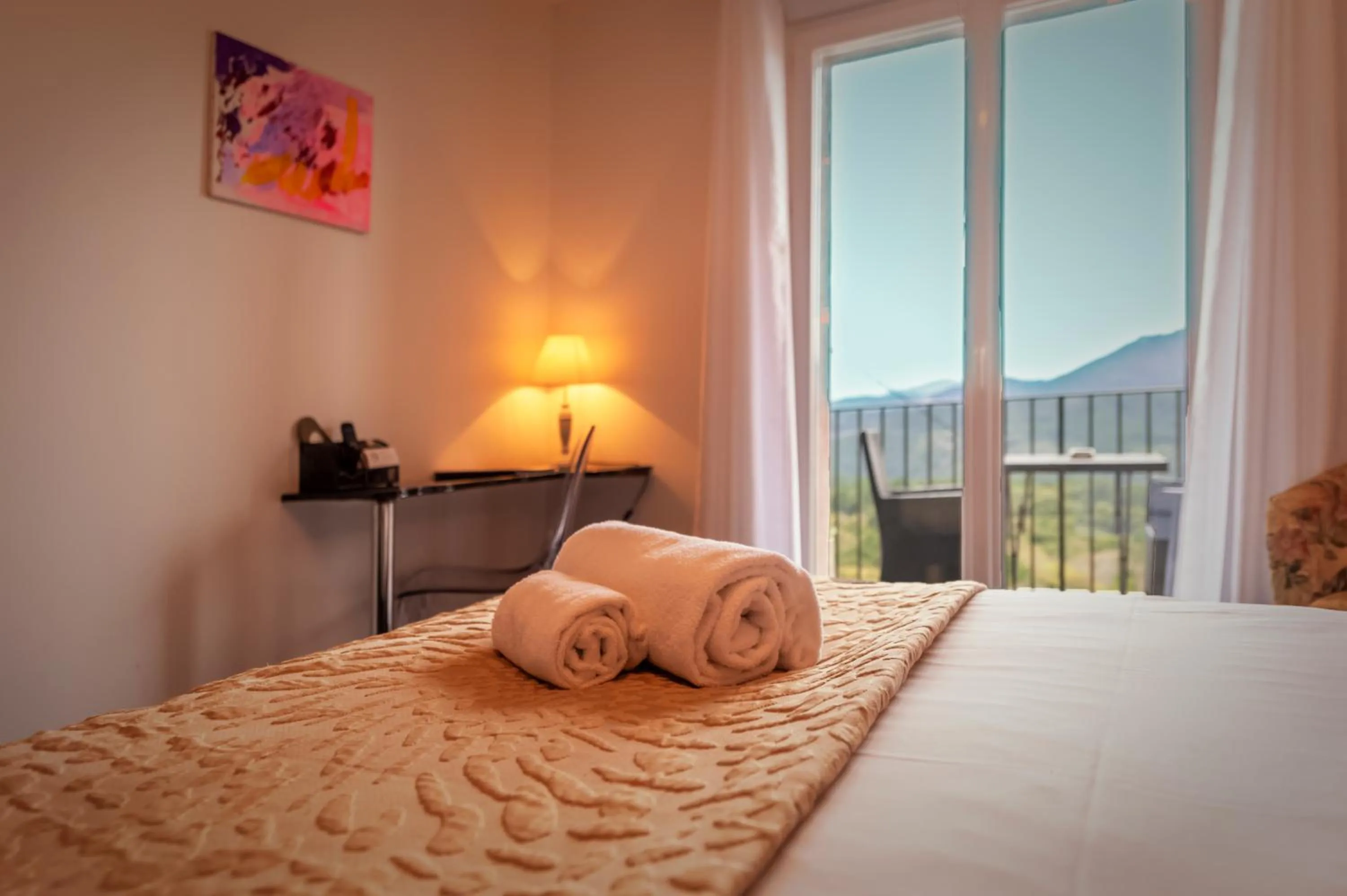 View (from property/room), Bed in A Fontana