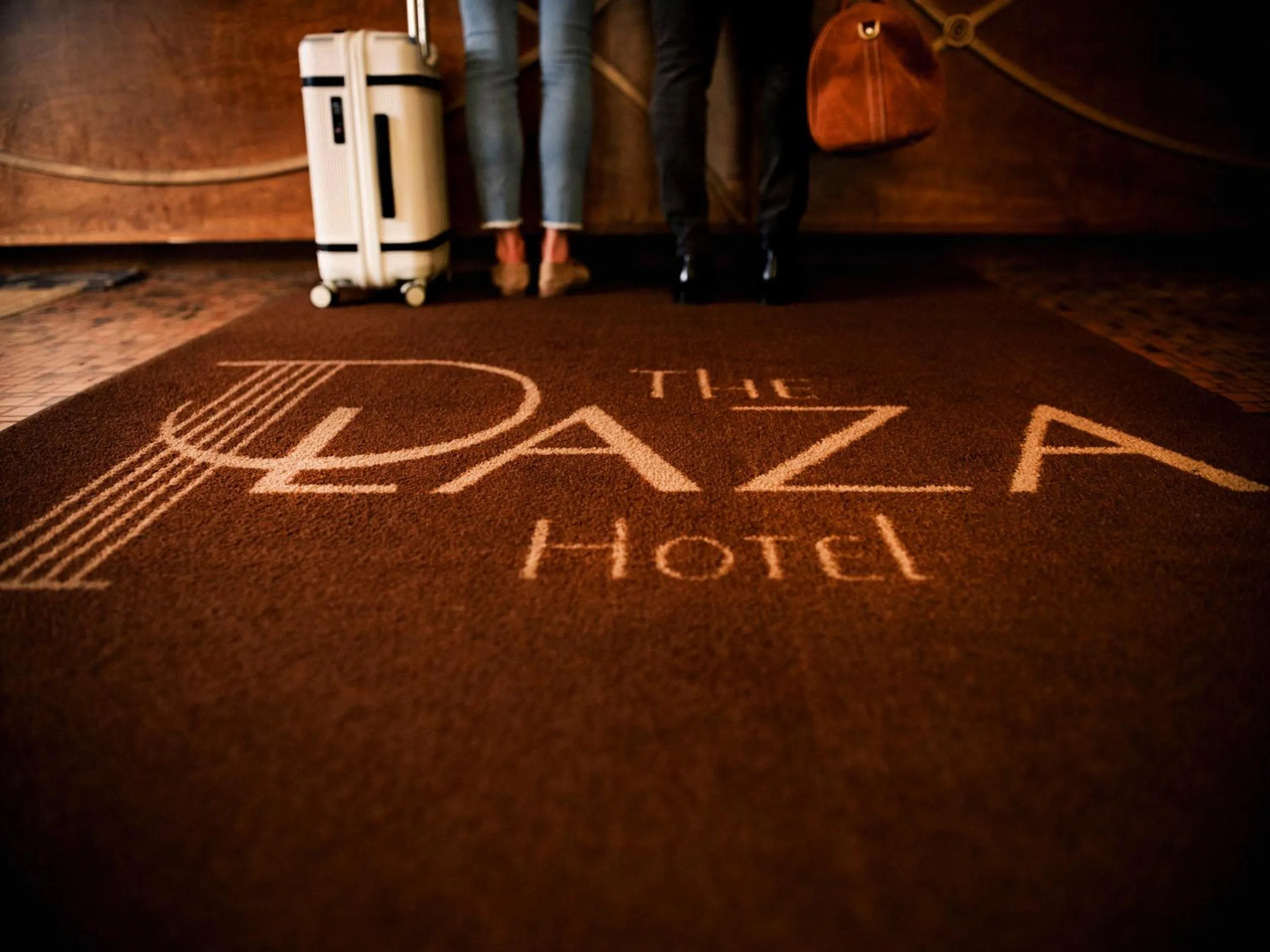 The Plaza Hotel - Milwaukee