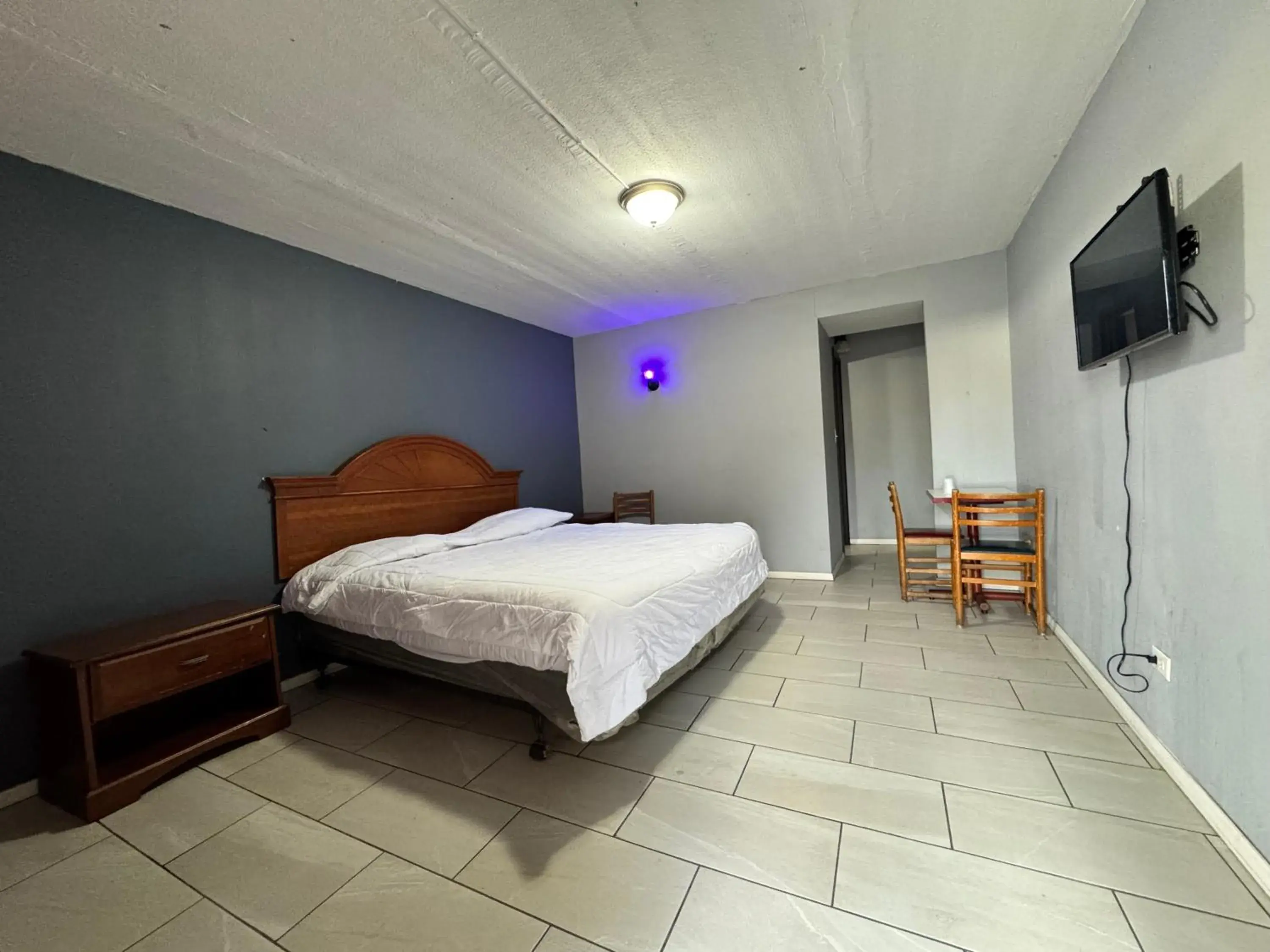 Bedroom, Bed in Best Motel By OYO Chicago I-90 Bedroom, Bed in Best Motel By OYO Chicago I-90