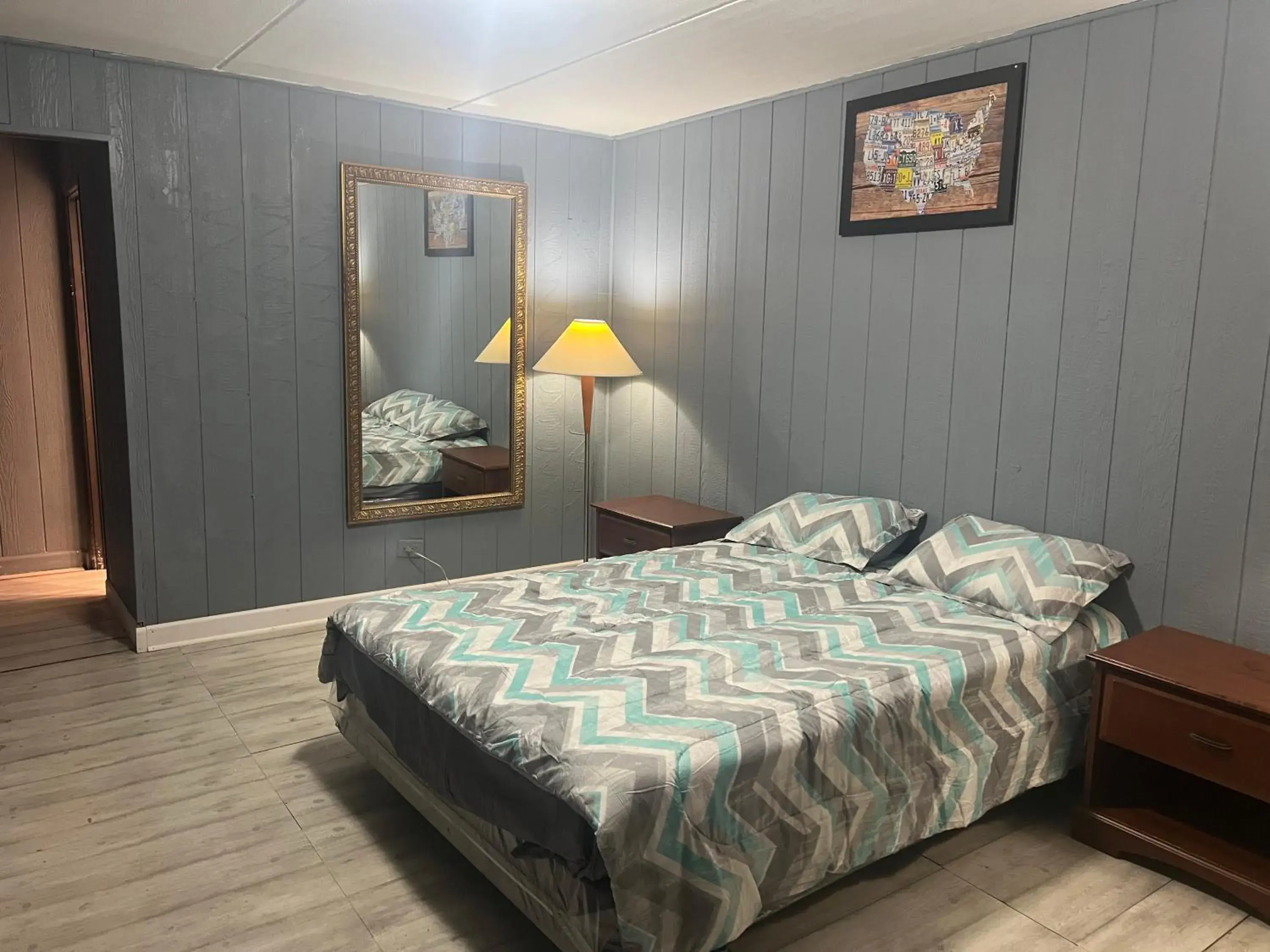 Bedroom, Bed in Best Motel By OYO Chicago I-90 Bedroom, Bed in Best Motel By OYO Chicago I-90