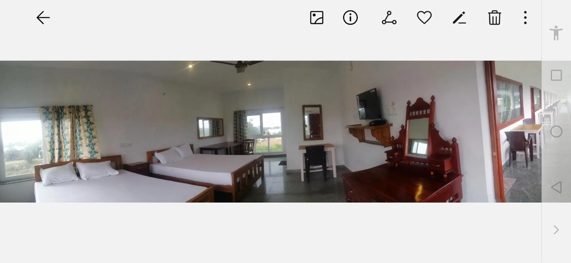 Bed in Alice Paradise by Moonrakers